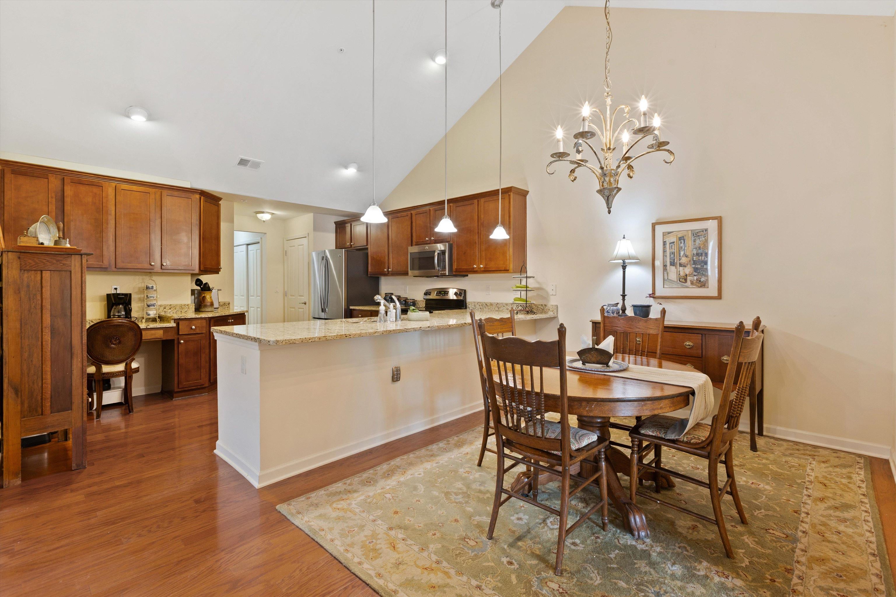 761 STONEVILLAGE CV Unit: 21