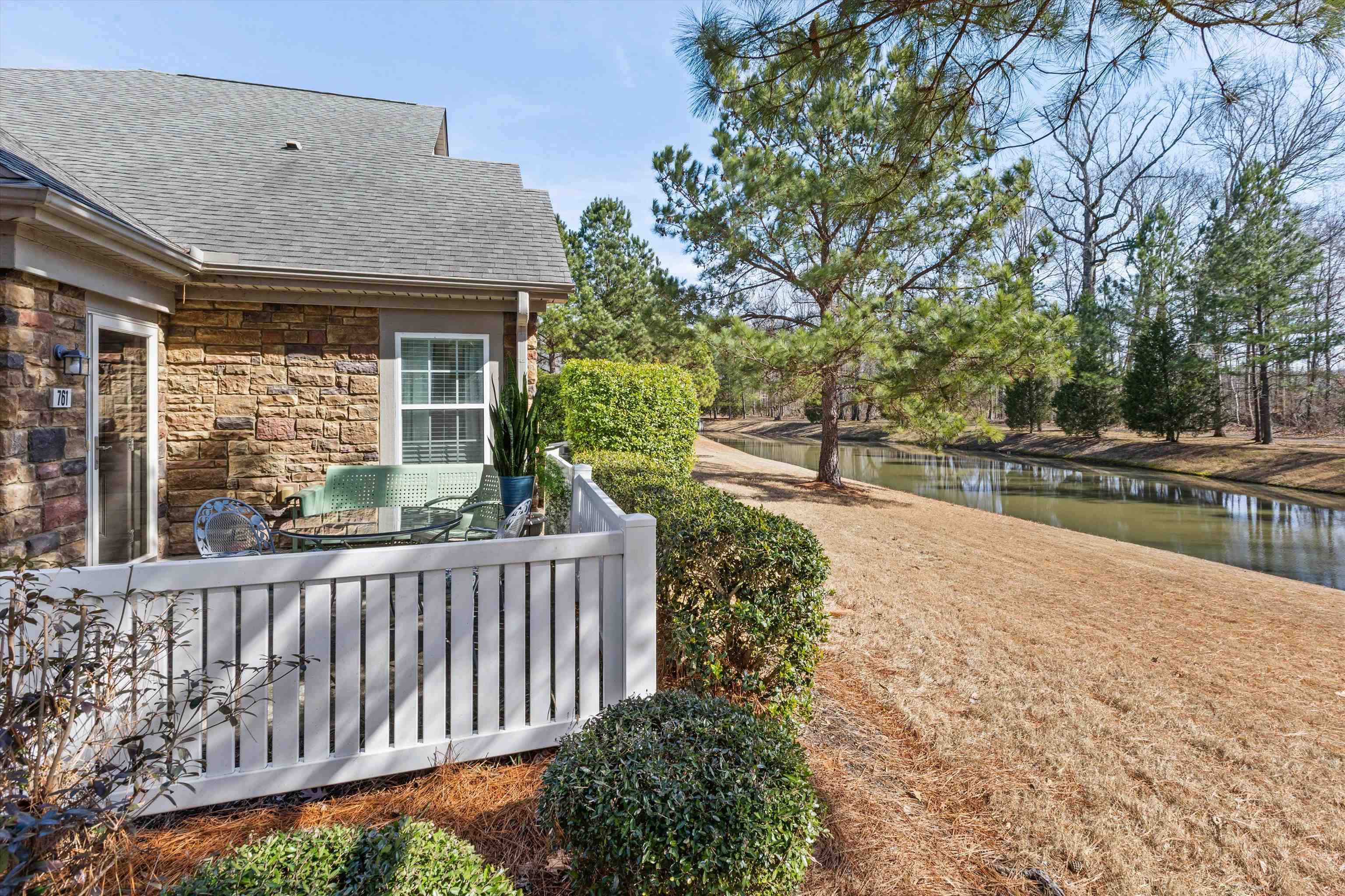 761 STONEVILLAGE CV Unit: 21