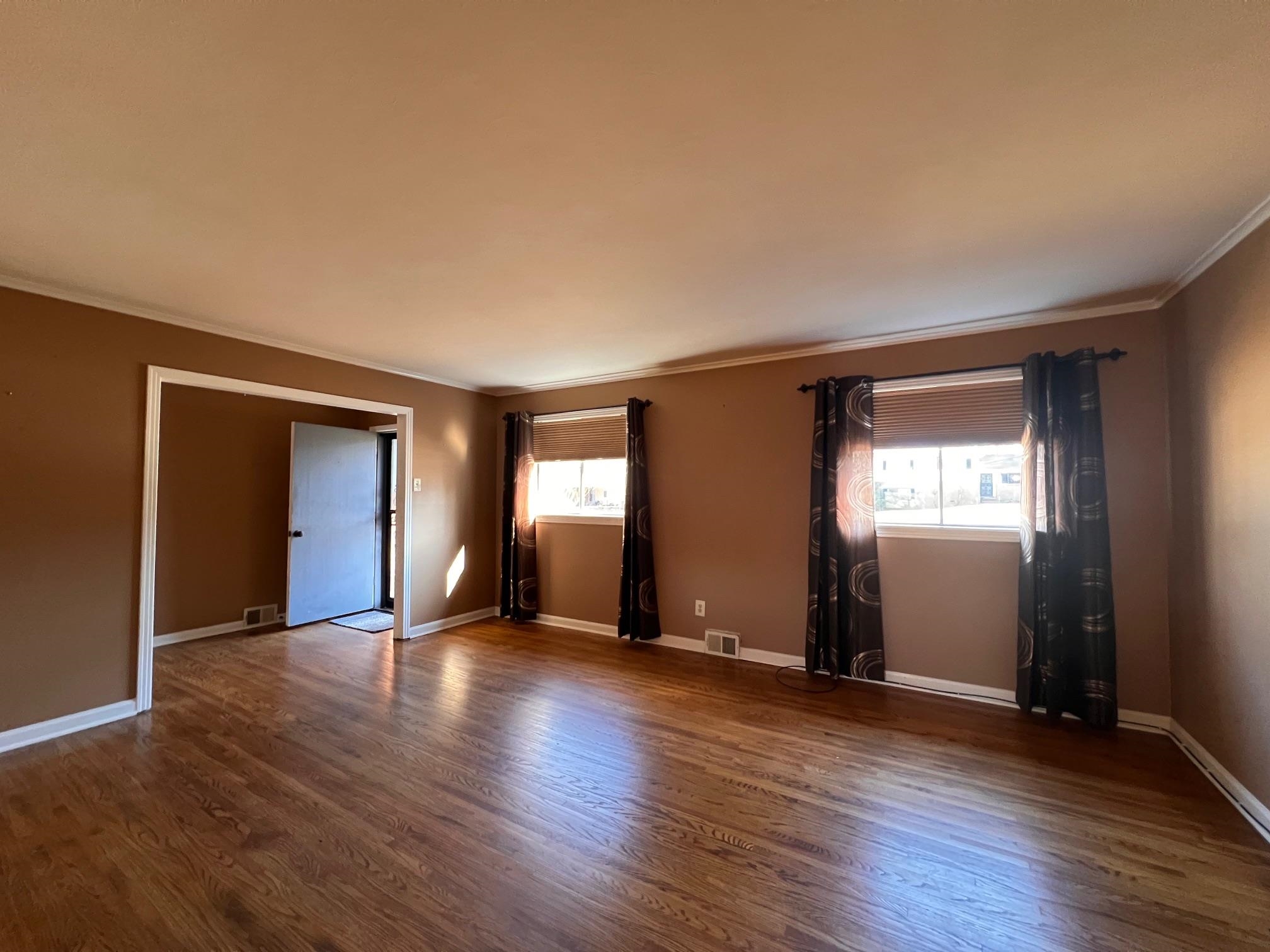 3034 LAURENCEKIRK RD