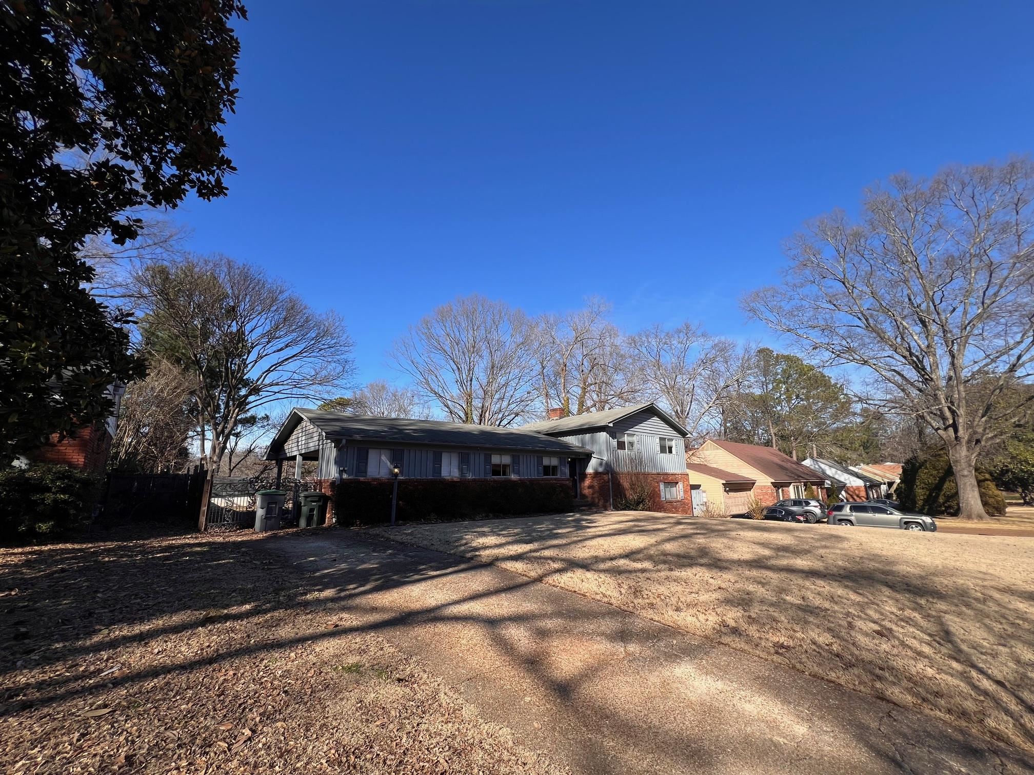 3034 LAURENCEKIRK RD