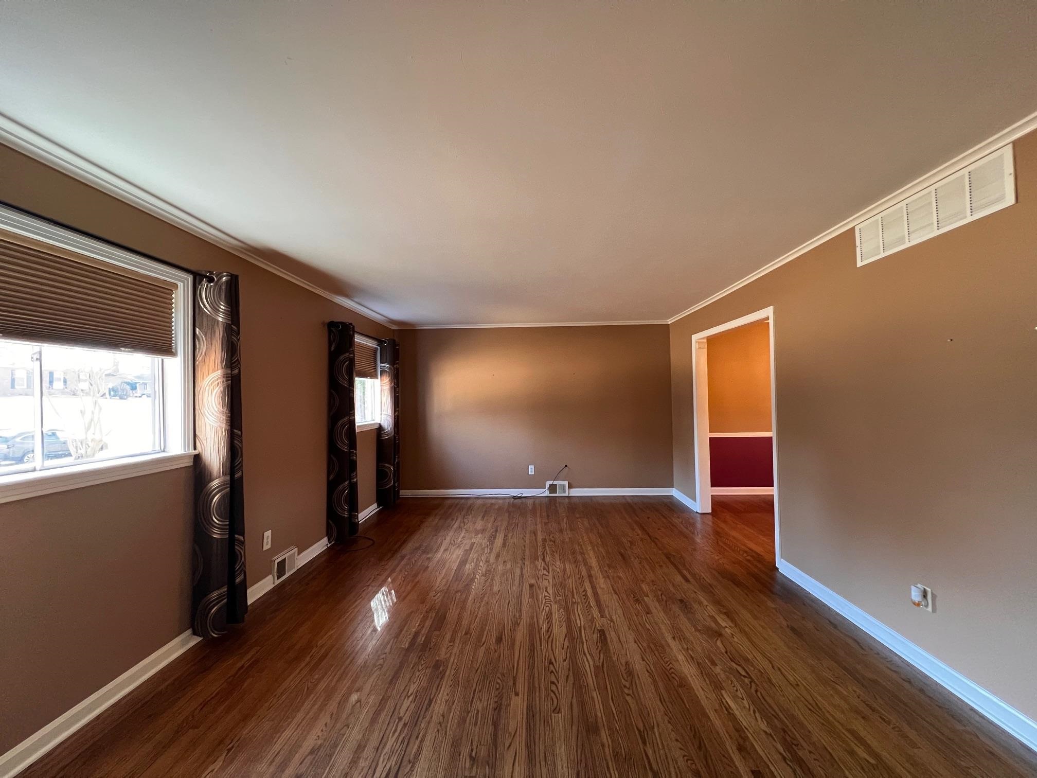 3034 LAURENCEKIRK RD