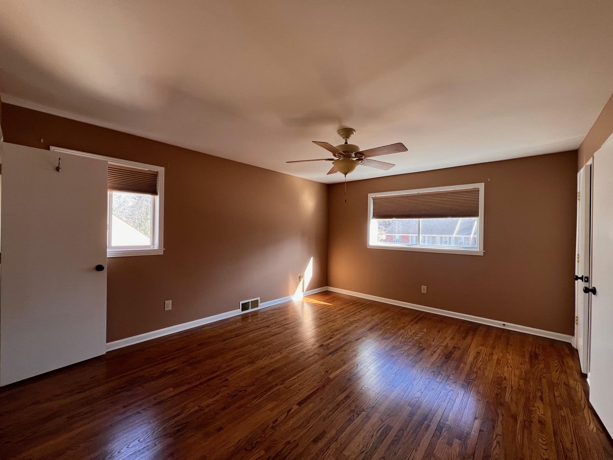 3034 LAURENCEKIRK RD