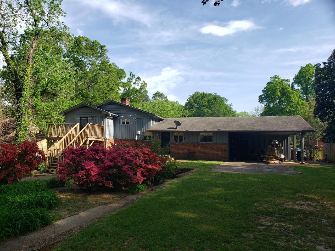 3034 LAURENCEKIRK RD