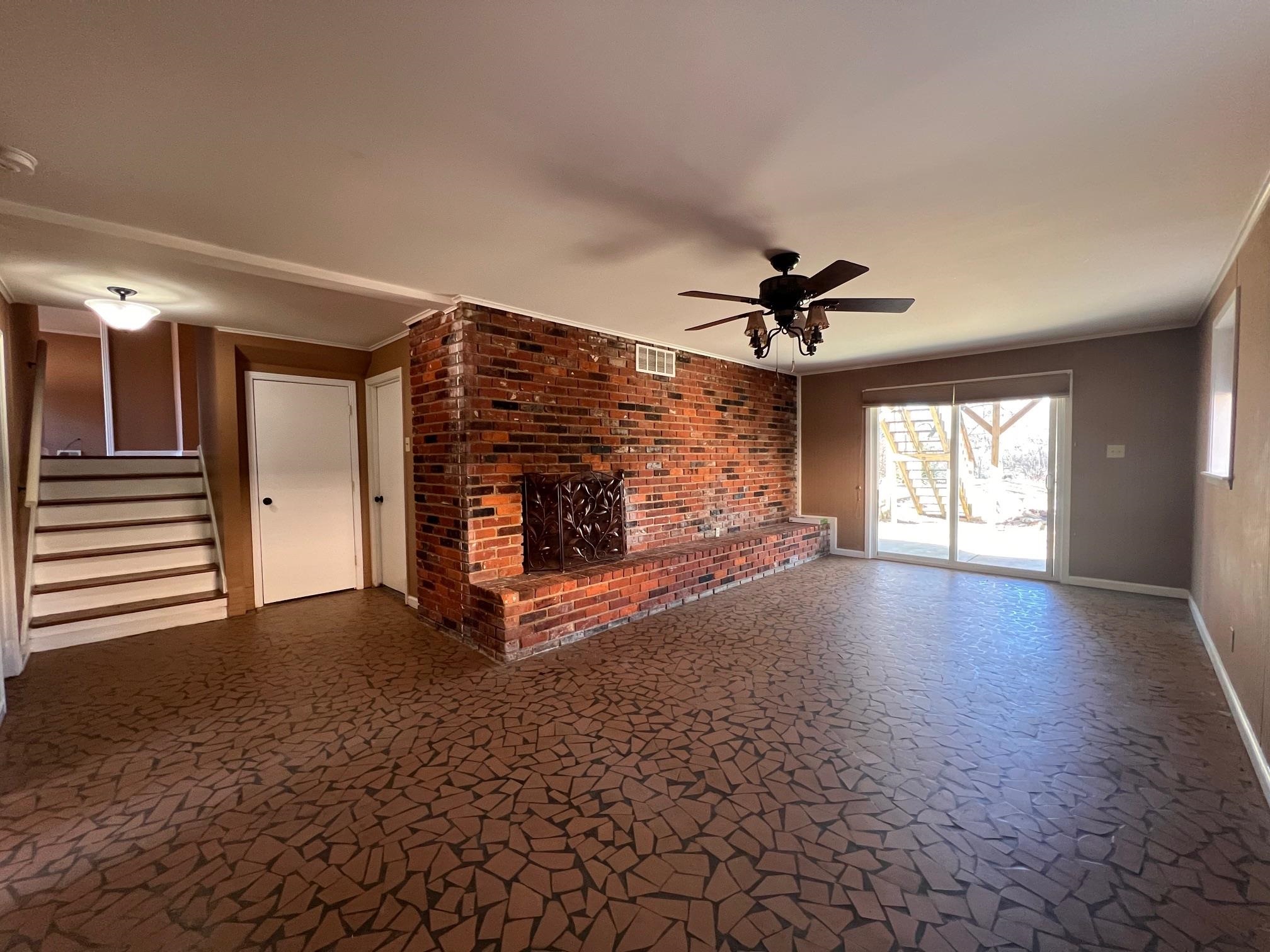 3034 LAURENCEKIRK RD