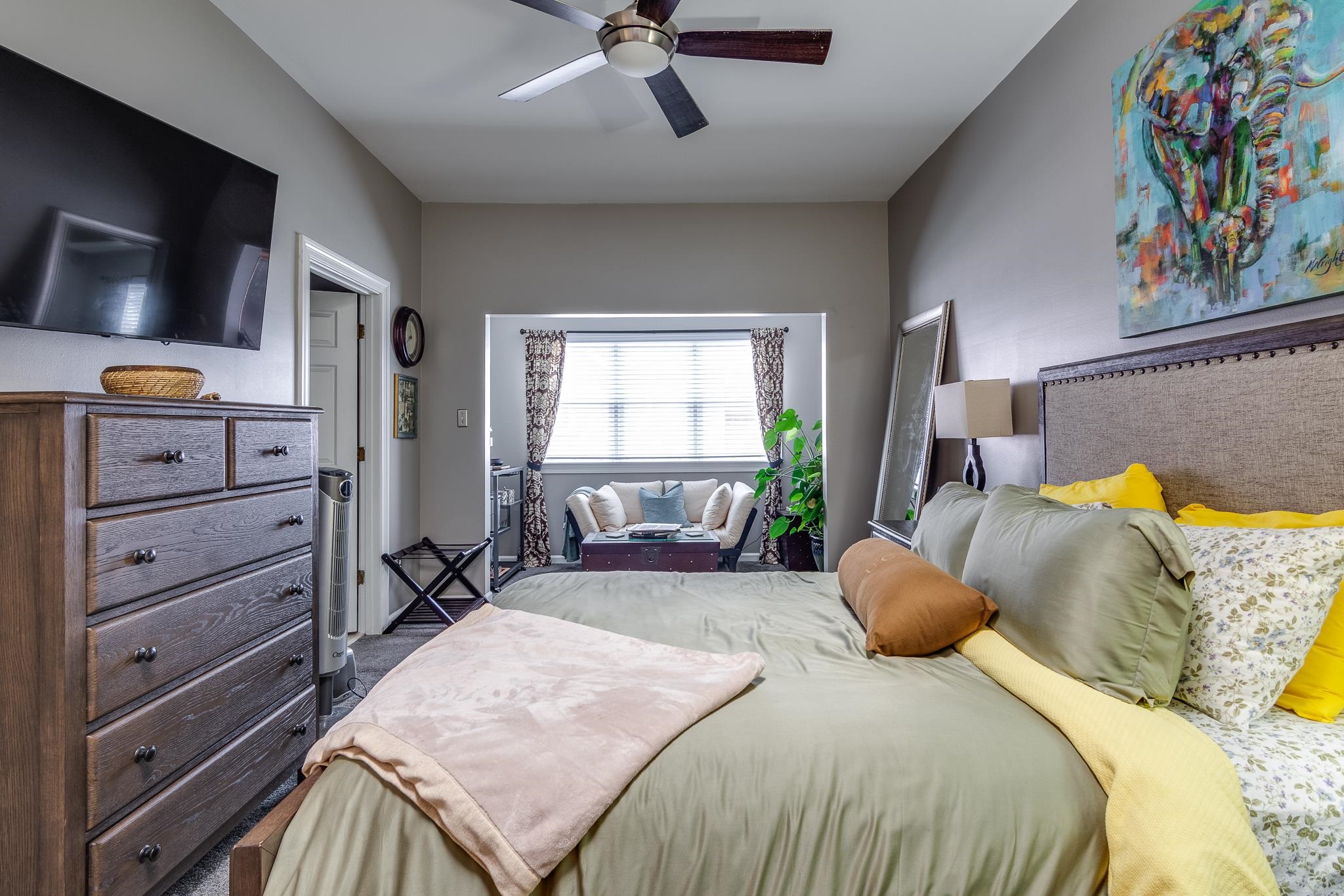 1986 EAST END DR Unit: 5-2