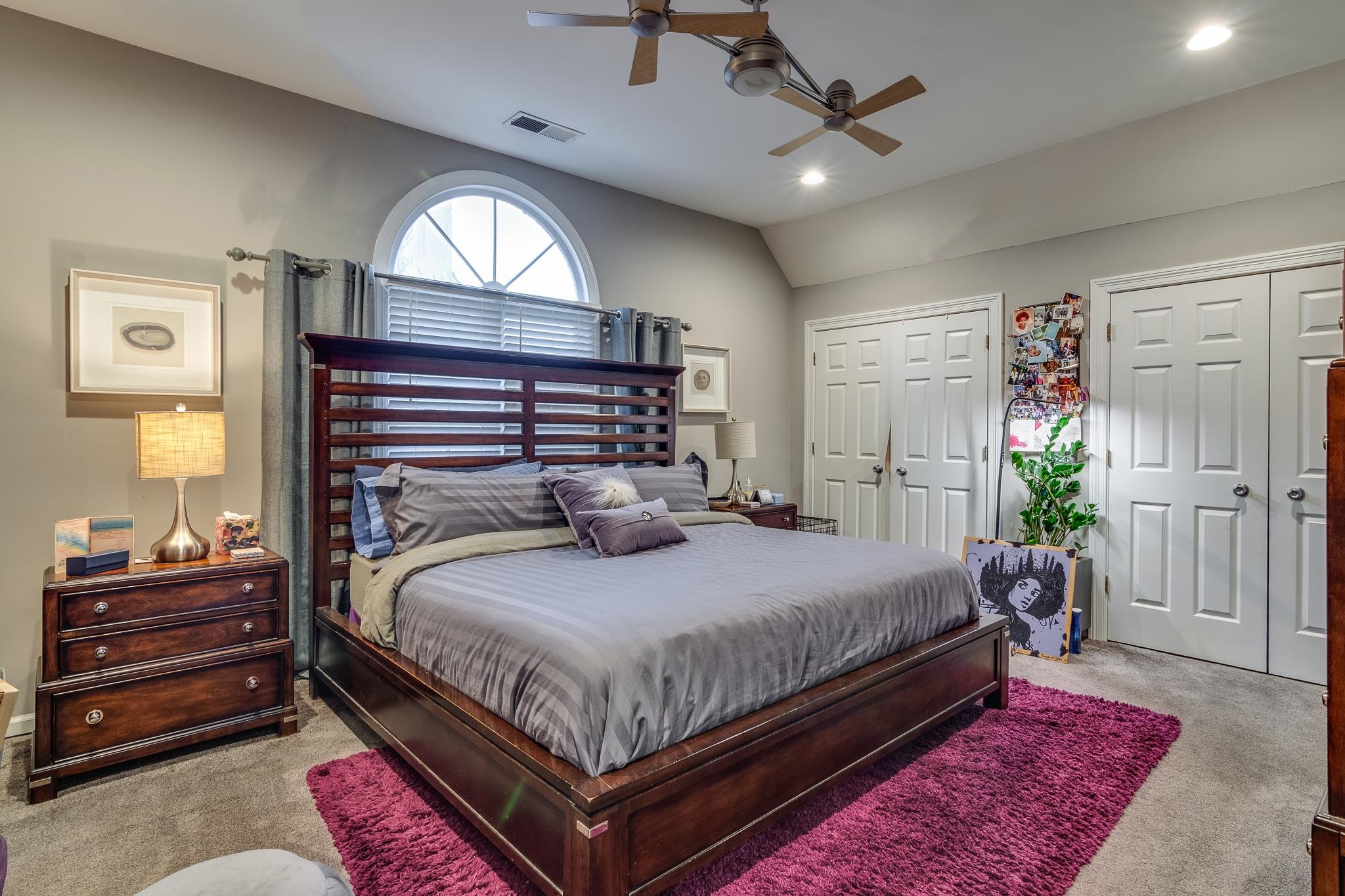 1986 EAST END DR Unit: 5-2