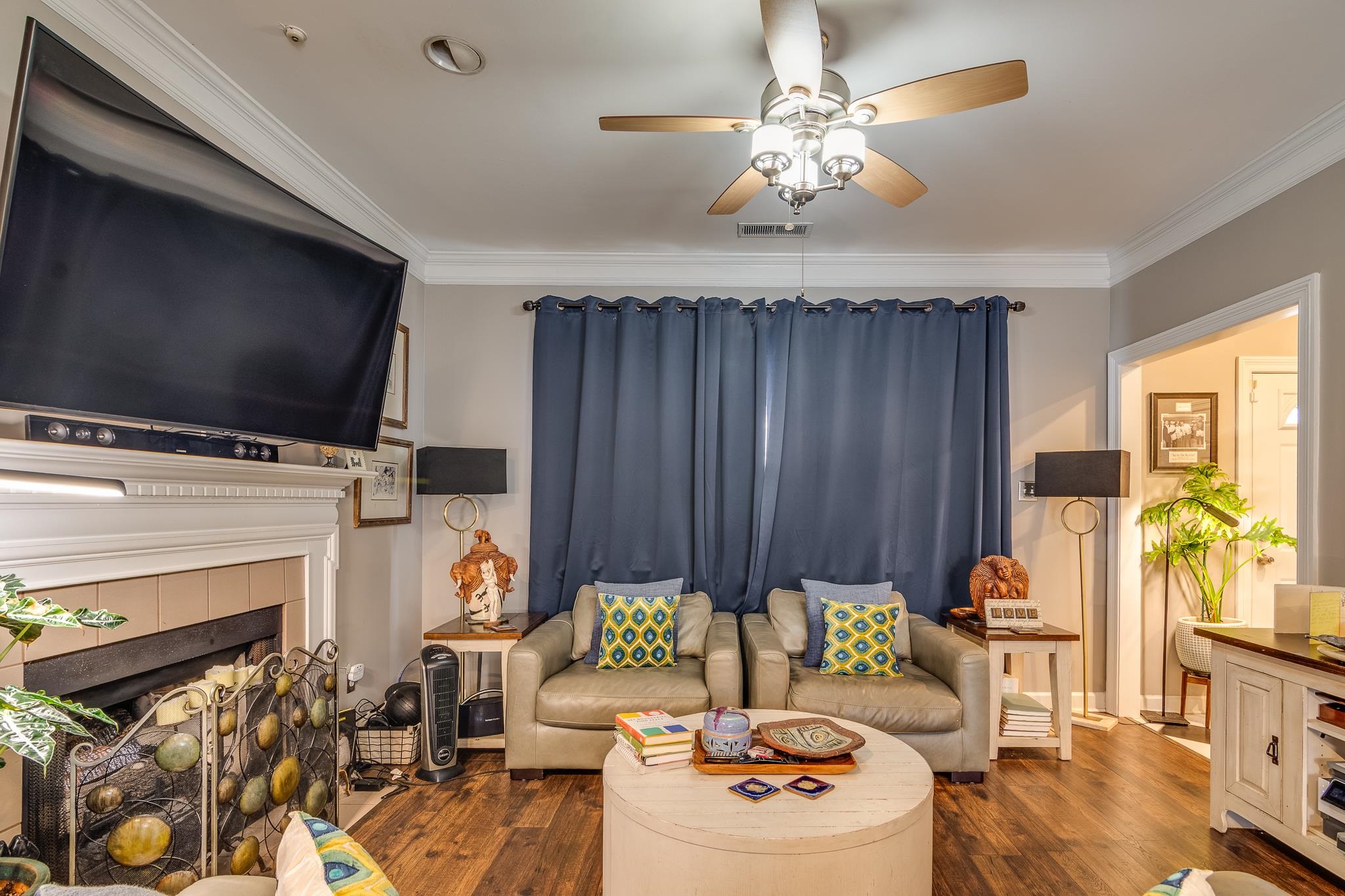 1986 EAST END DR Unit: 5-2