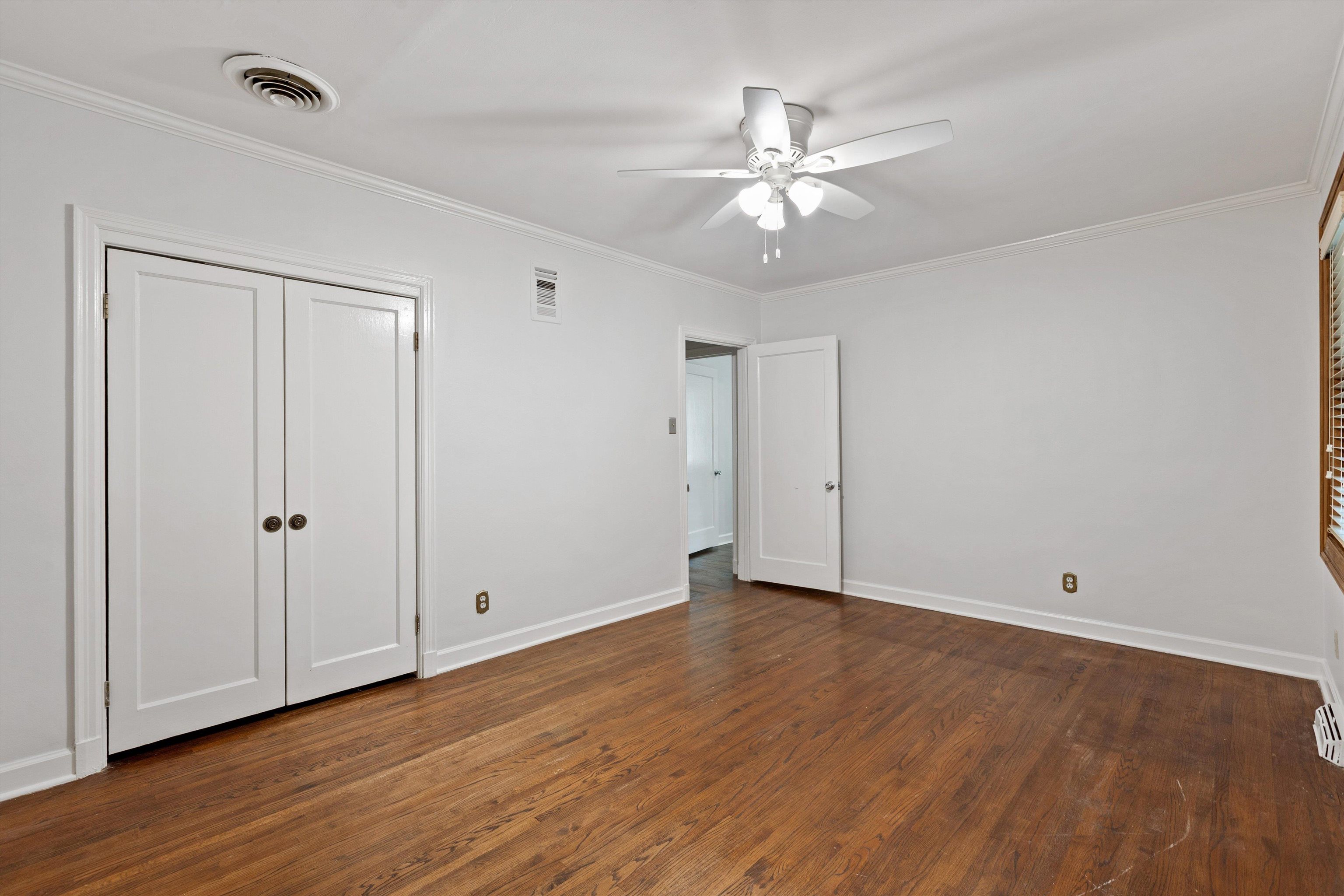 3570 SOUTHWOOD AVE
