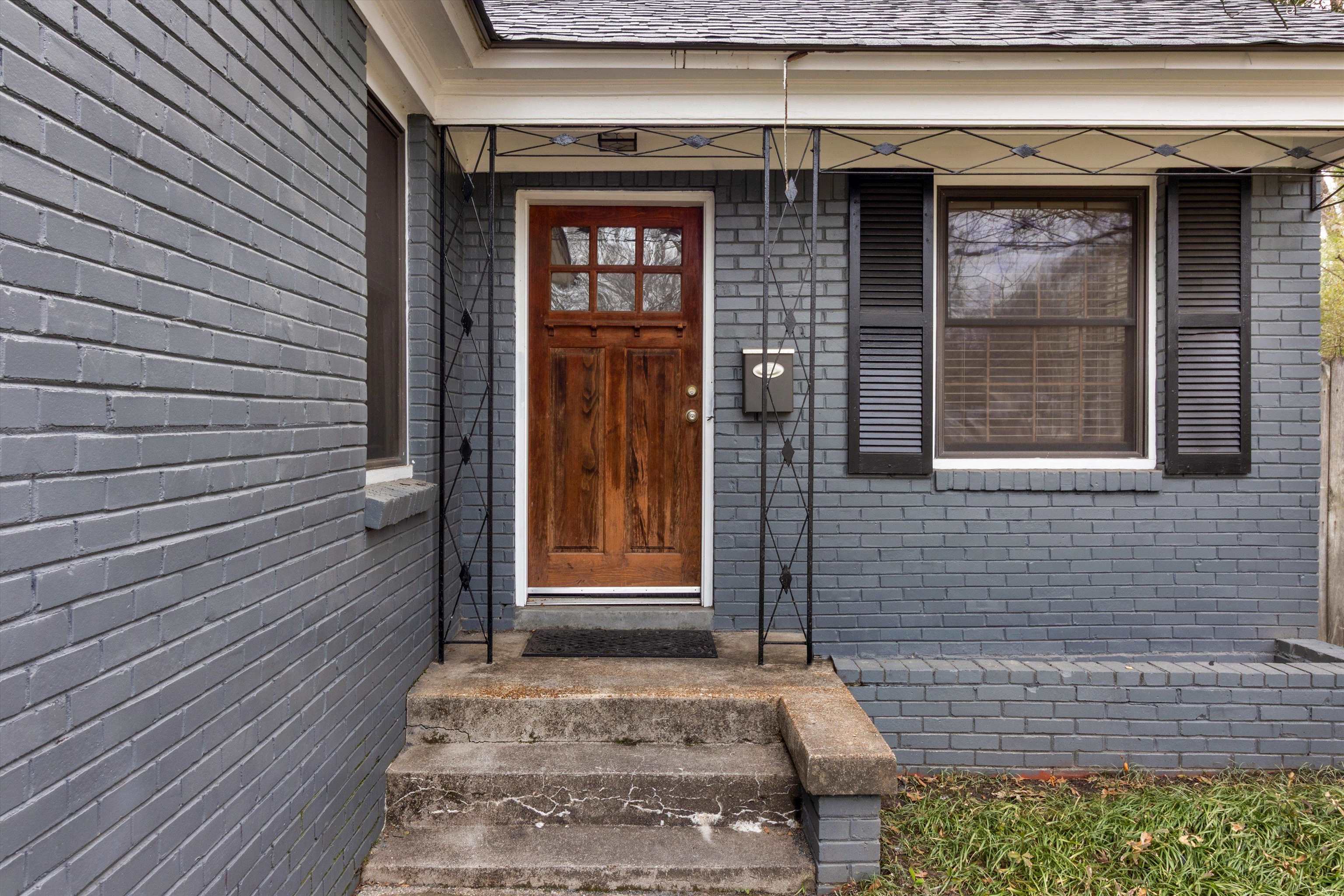 3570 SOUTHWOOD AVE