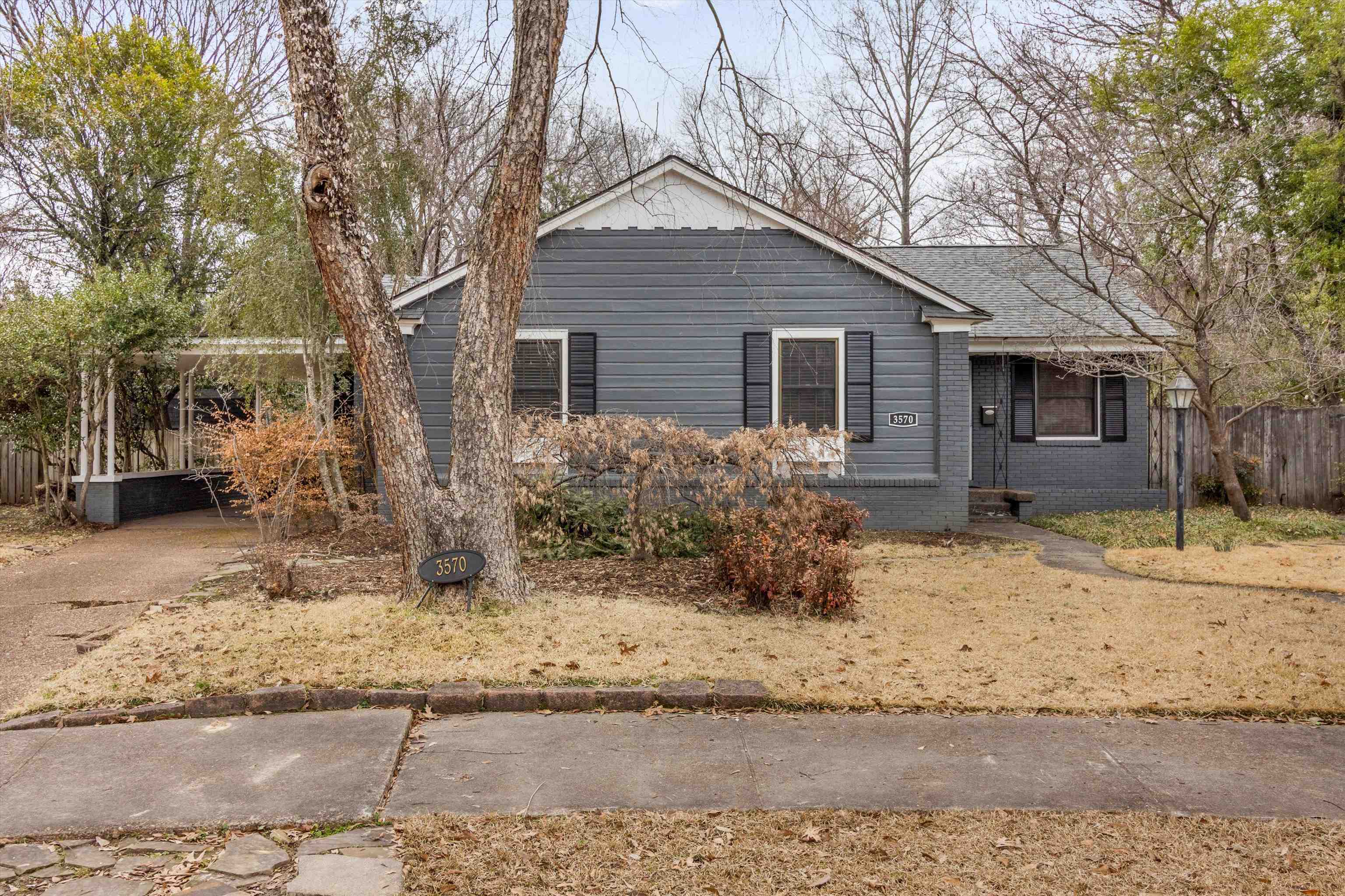 3570 SOUTHWOOD AVE