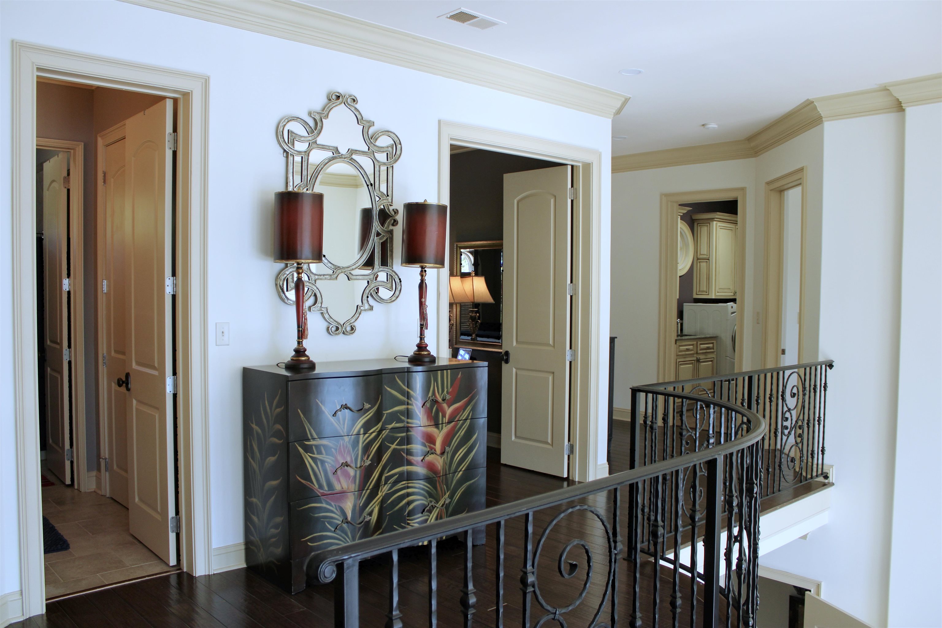 215 WESTSHORE RIDGE DR