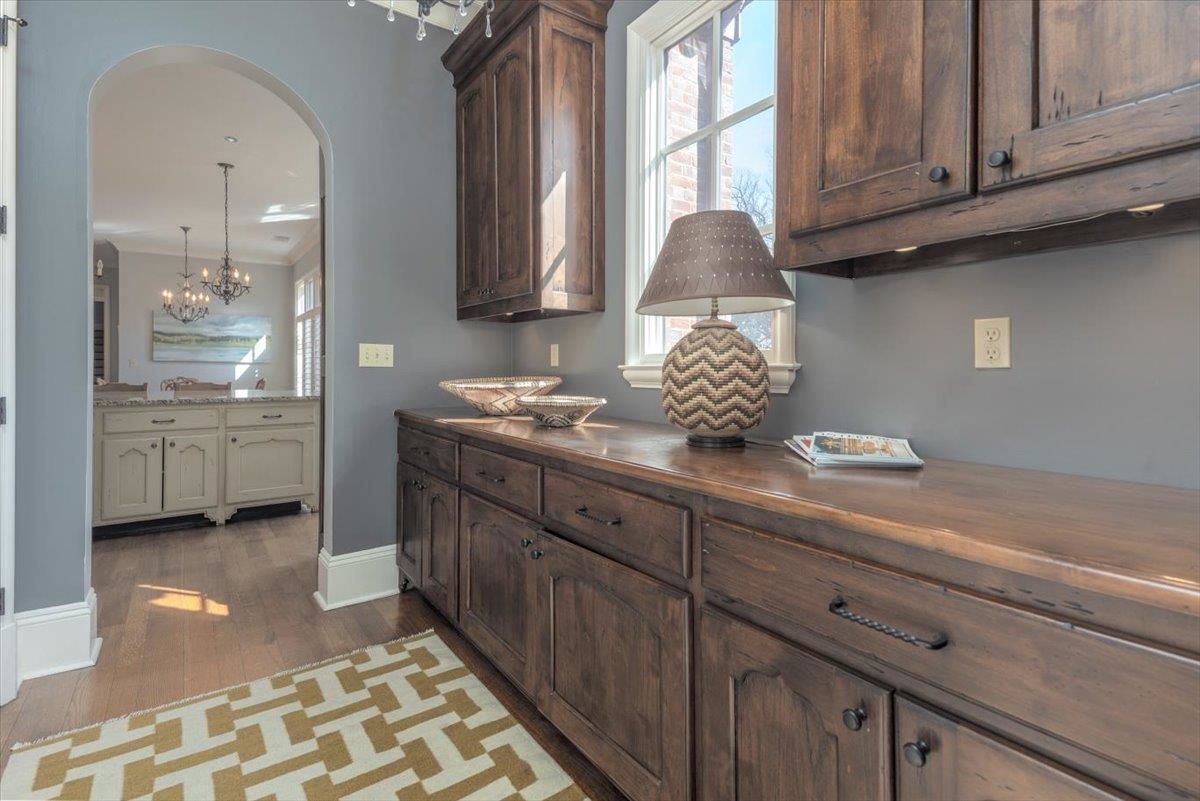 1840 OVERTON PARK AVE