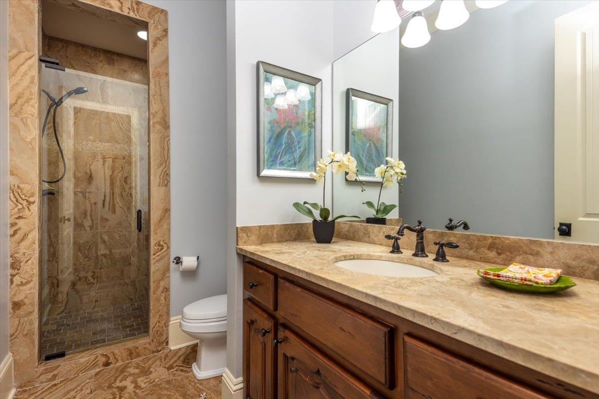 1840 OVERTON PARK AVE