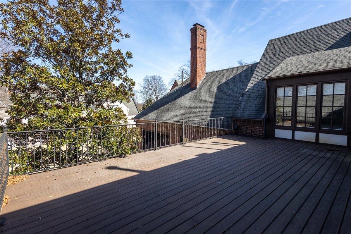 1840 OVERTON PARK AVE