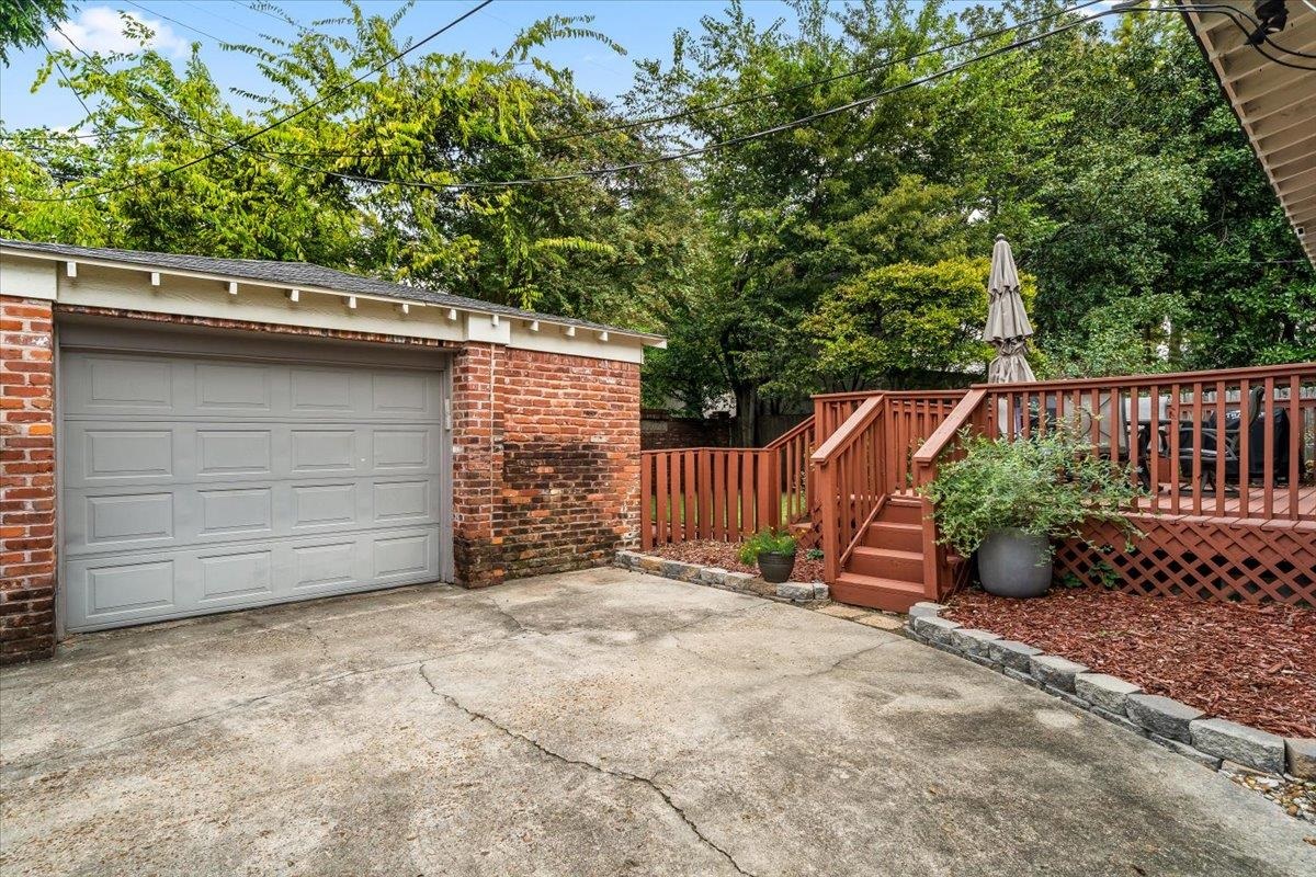 1766 CARR AVE