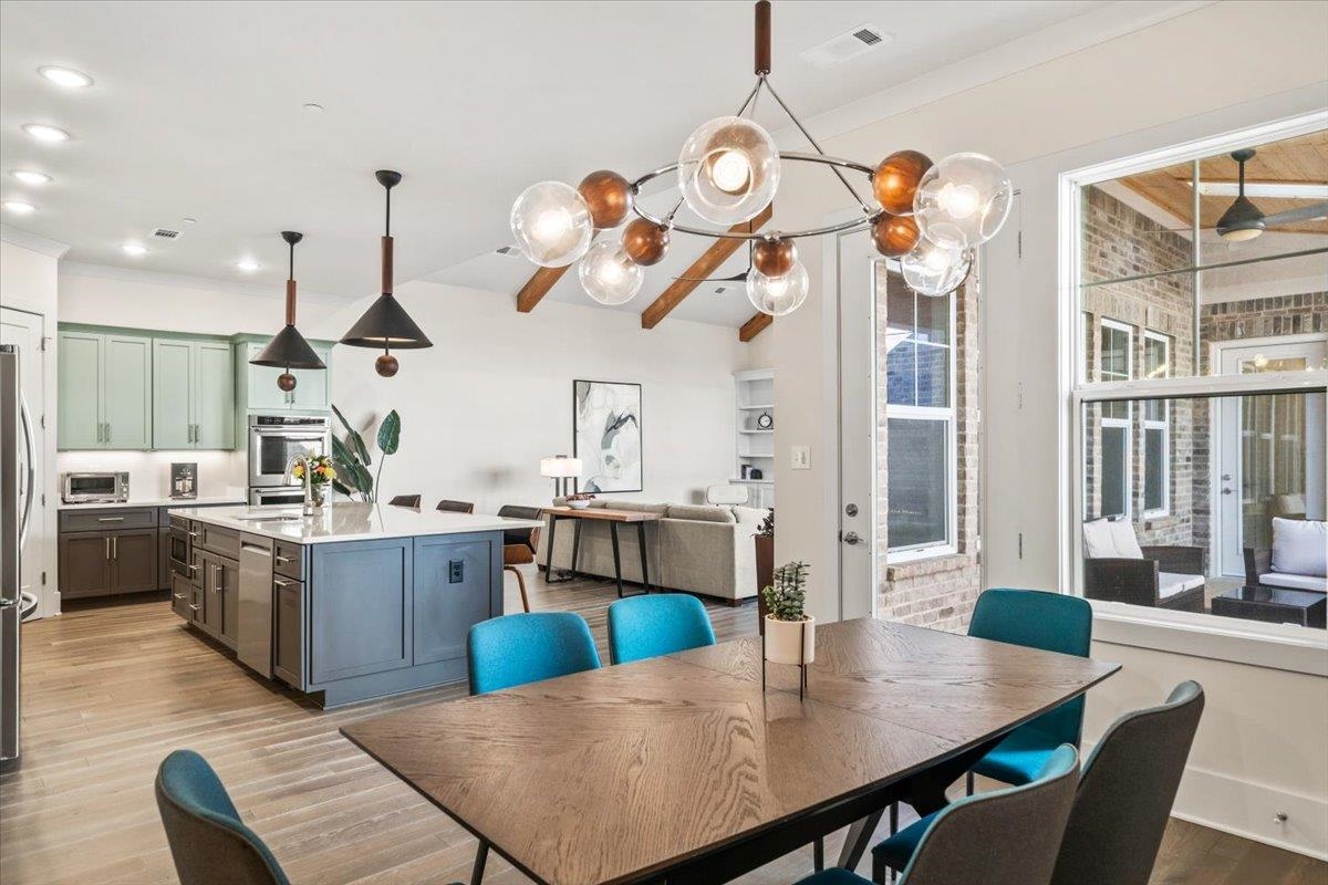 10133 CLIVEDEN CIR S