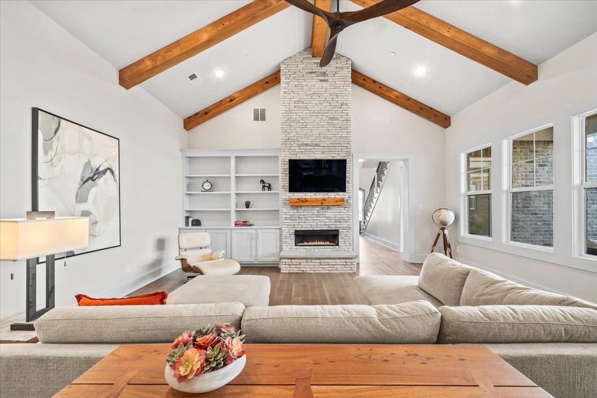 10133 CLIVEDEN CIR S