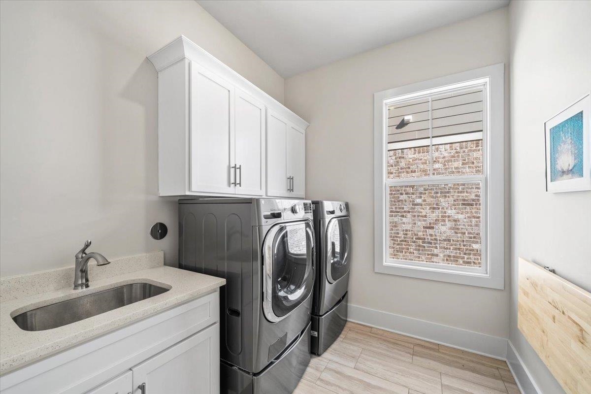 10133 CLIVEDEN CIR S