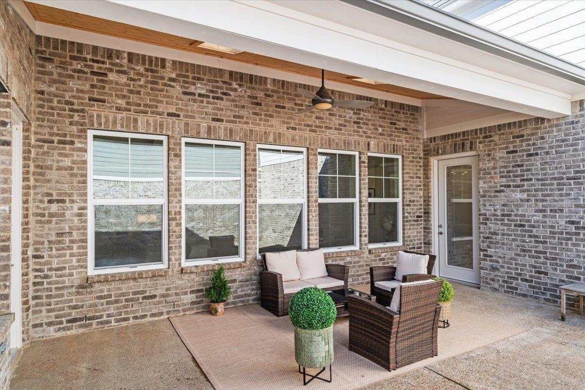 10133 CLIVEDEN CIR S