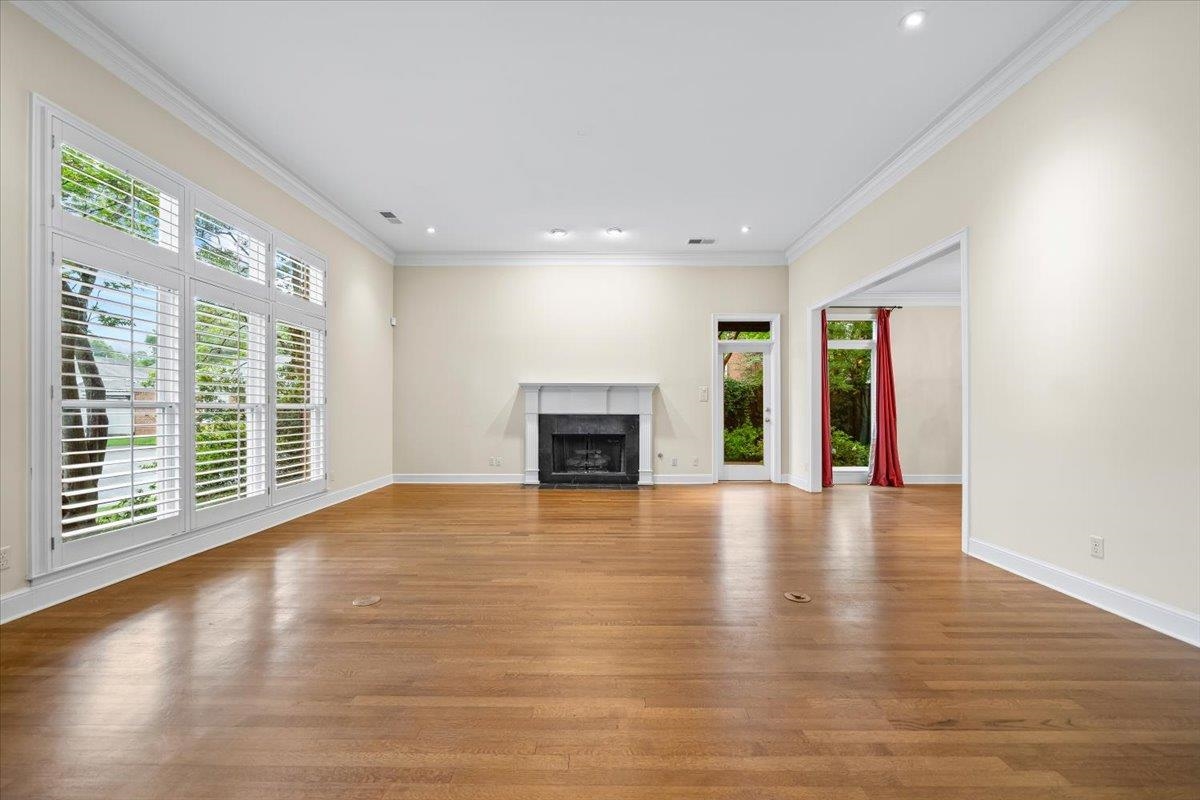 1020 HUMPHREY OAKS CIR
