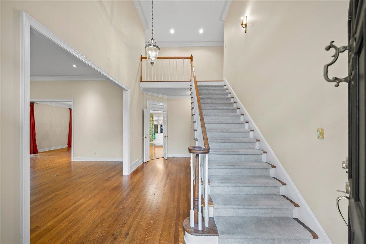 1020 HUMPHREY OAKS CIR