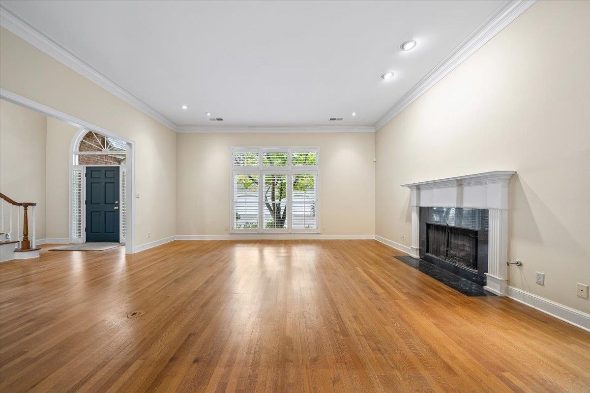 1020 HUMPHREY OAKS CIR
