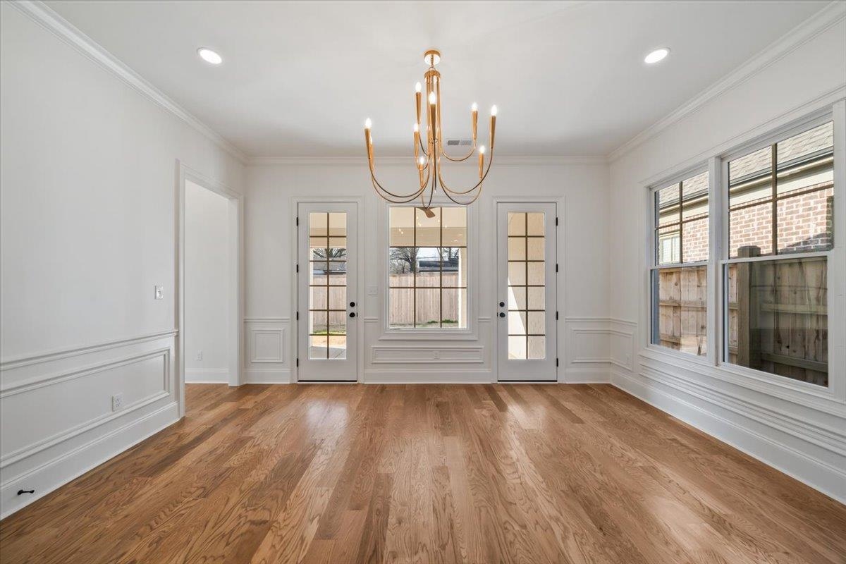 5037 HENRY HEIGHTS DR