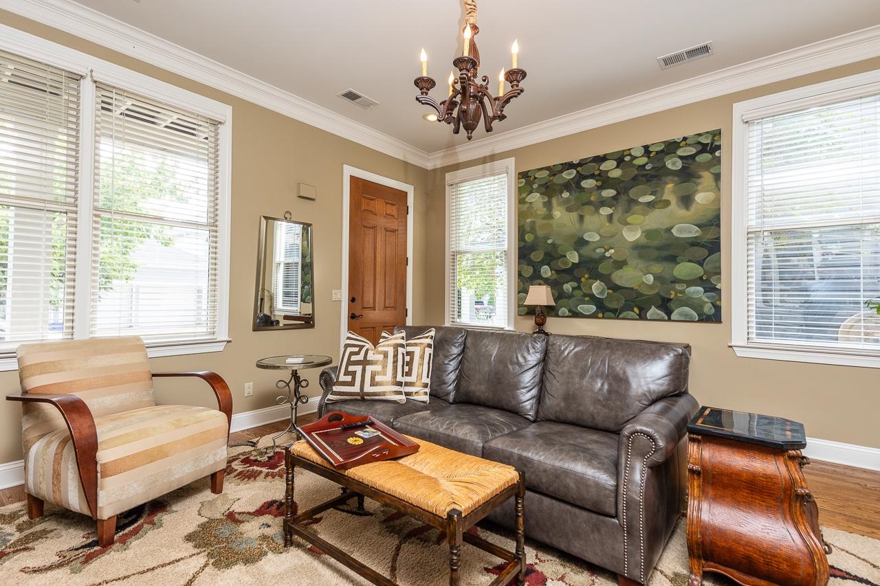 947 RIVER LANDING DR