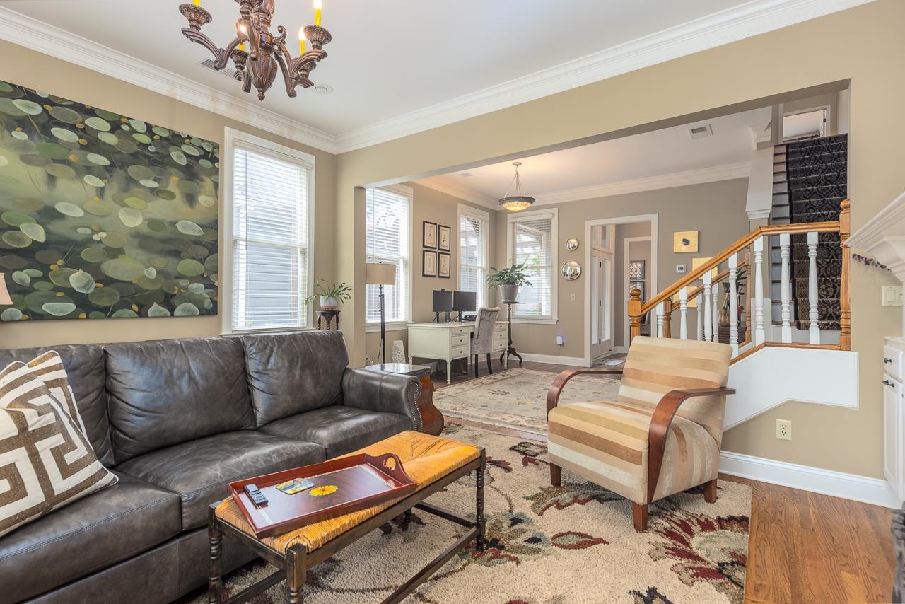 947 RIVER LANDING DR