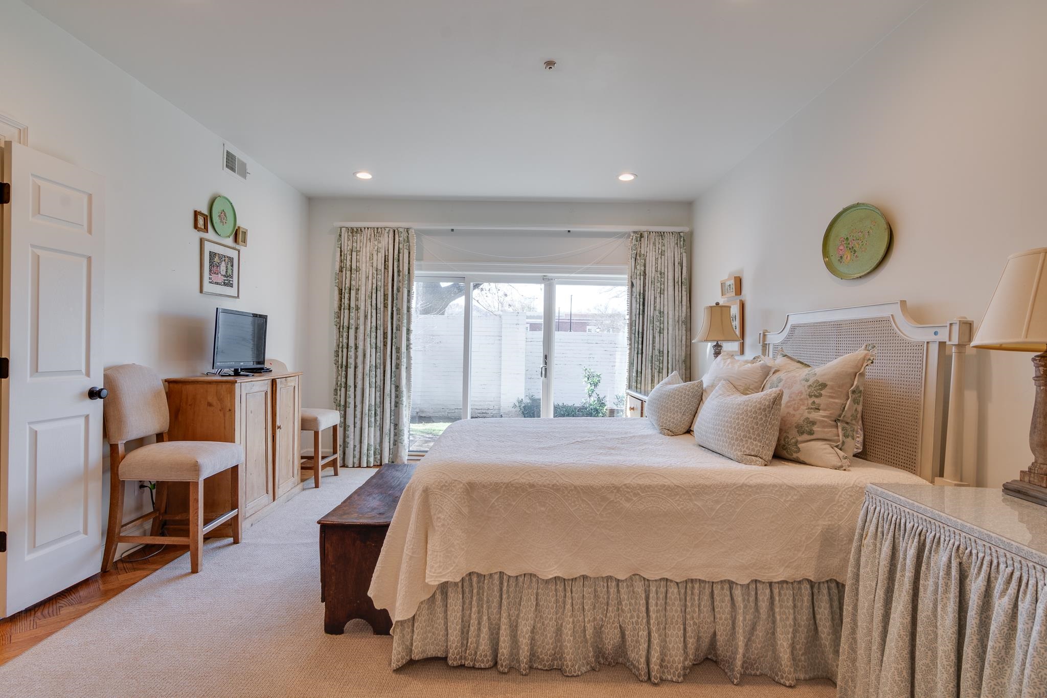 4011 DUMAINE WAY Unit: 54