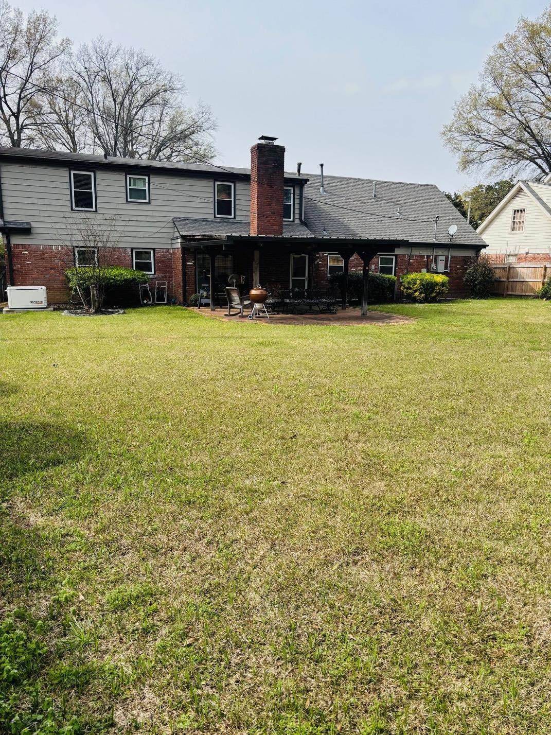 2076 RIVERDALE RD