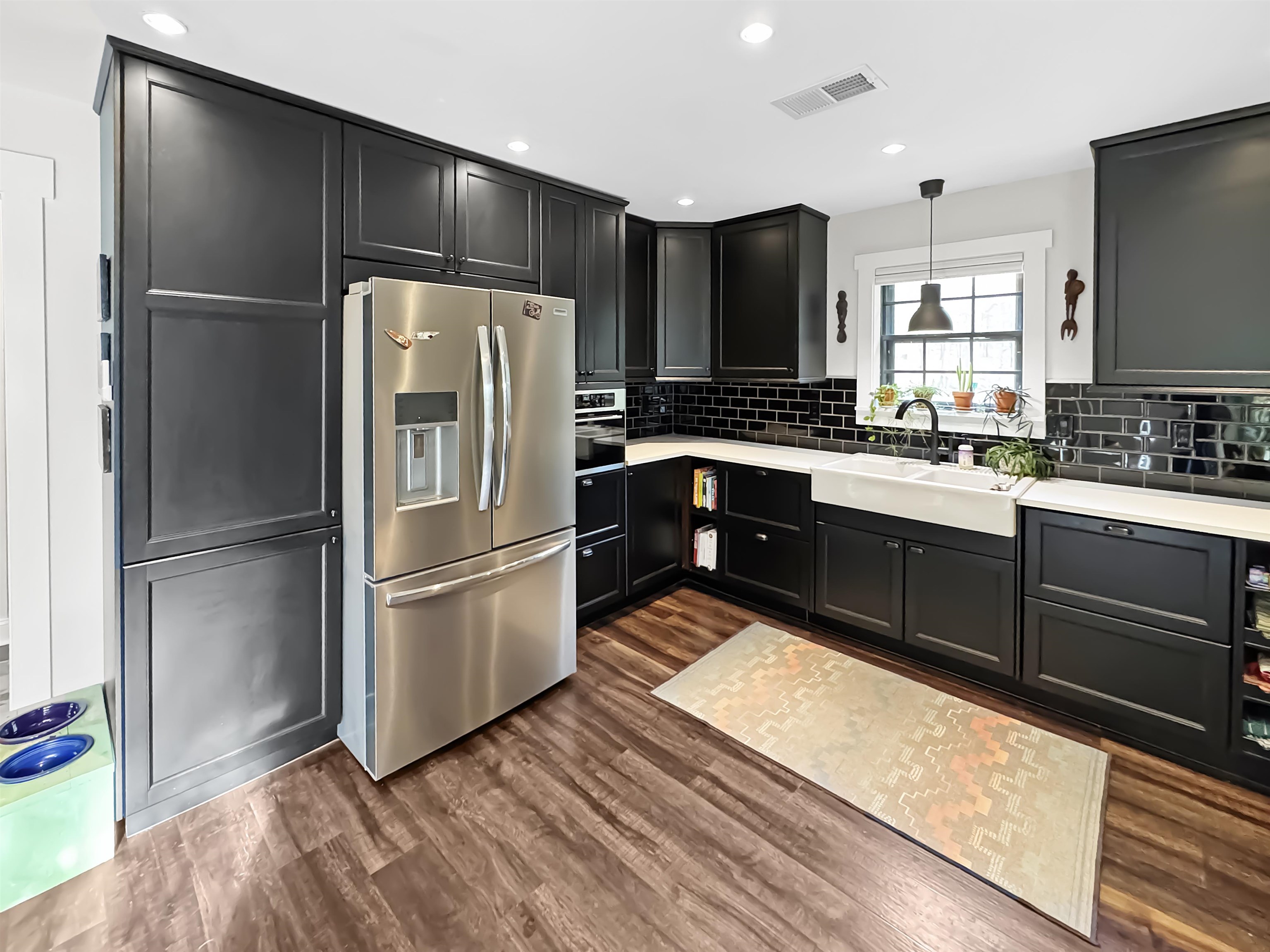 6344 FERNCREST DR
