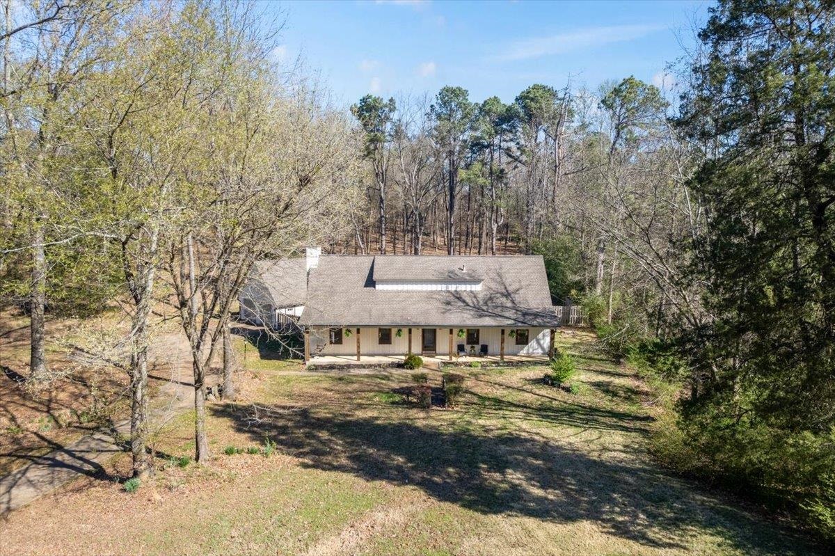 6344 FERNCREST DR