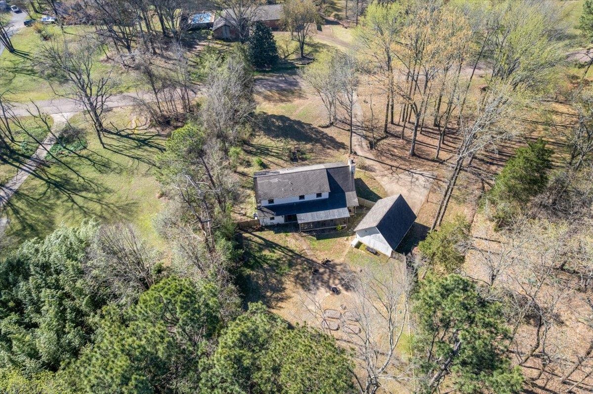 6344 FERNCREST DR