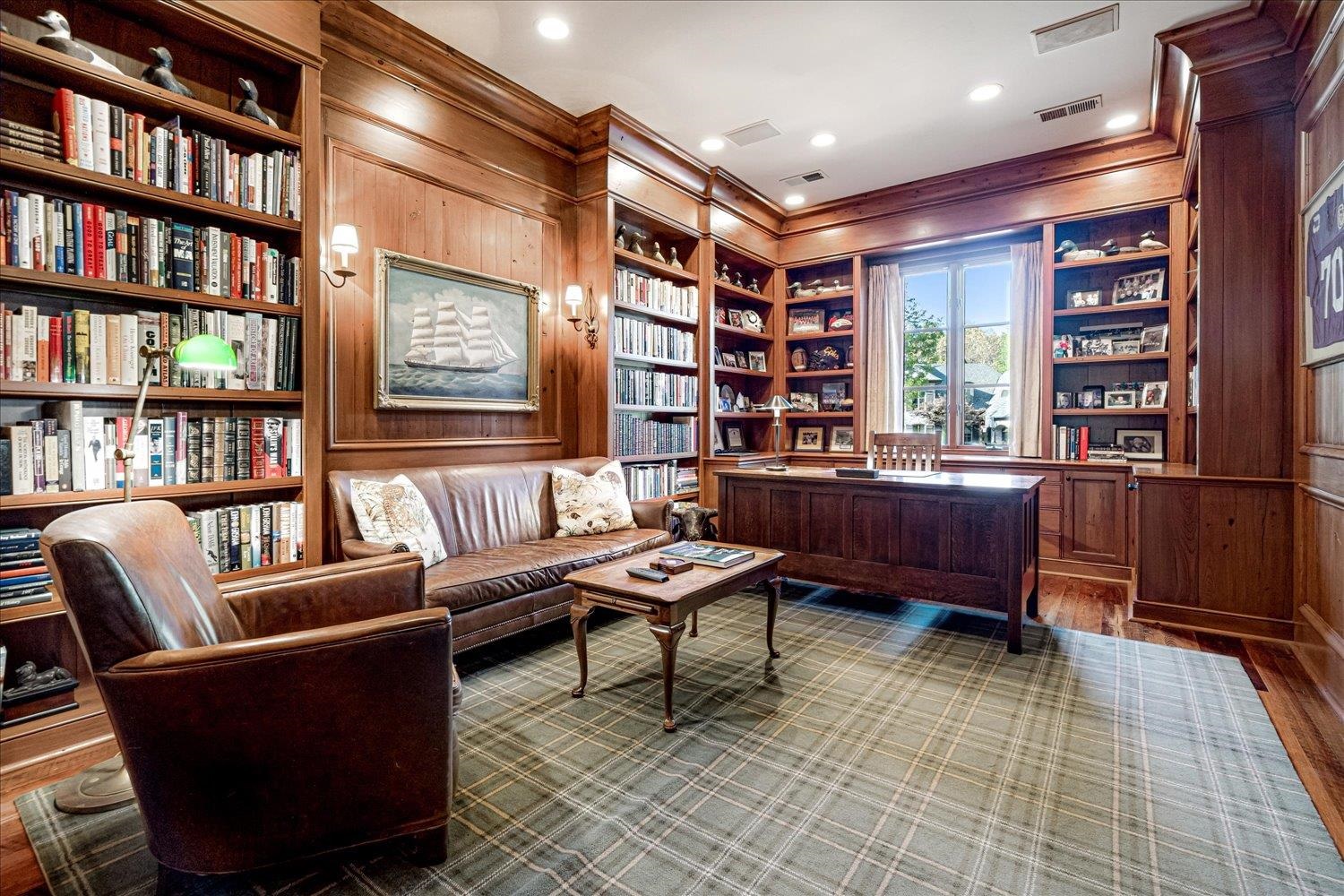 202 CLOISTER GREEN LN