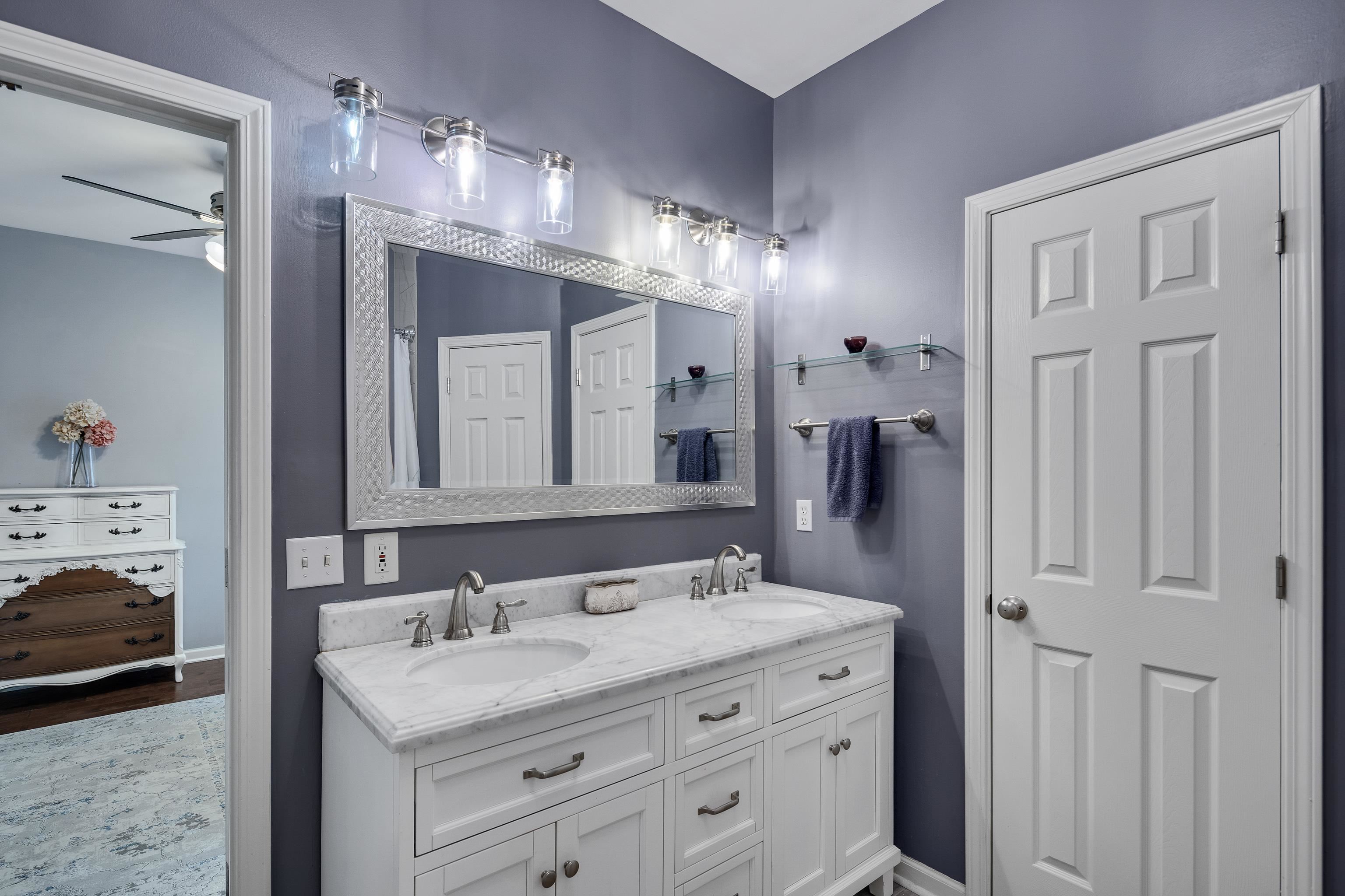 10435 KENSINGTON CIR