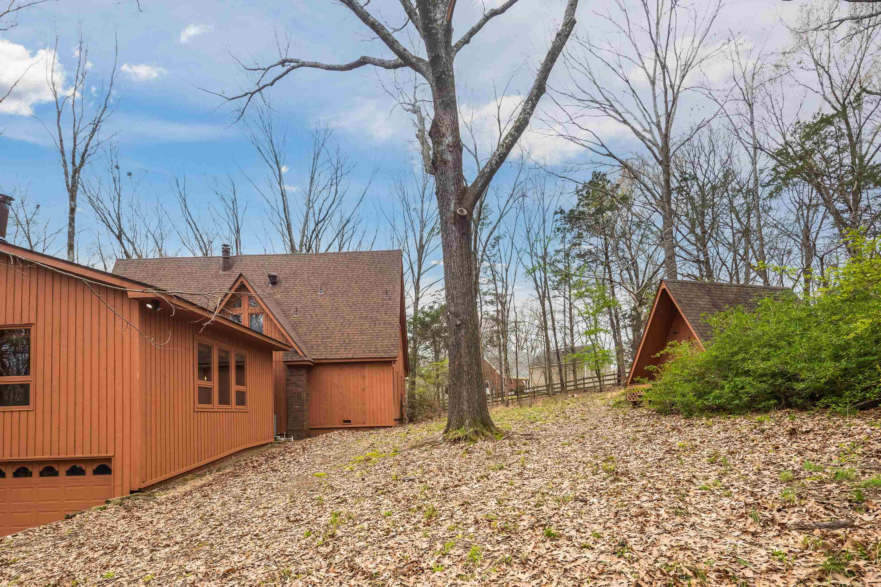 8580 GRAND OAKS CV