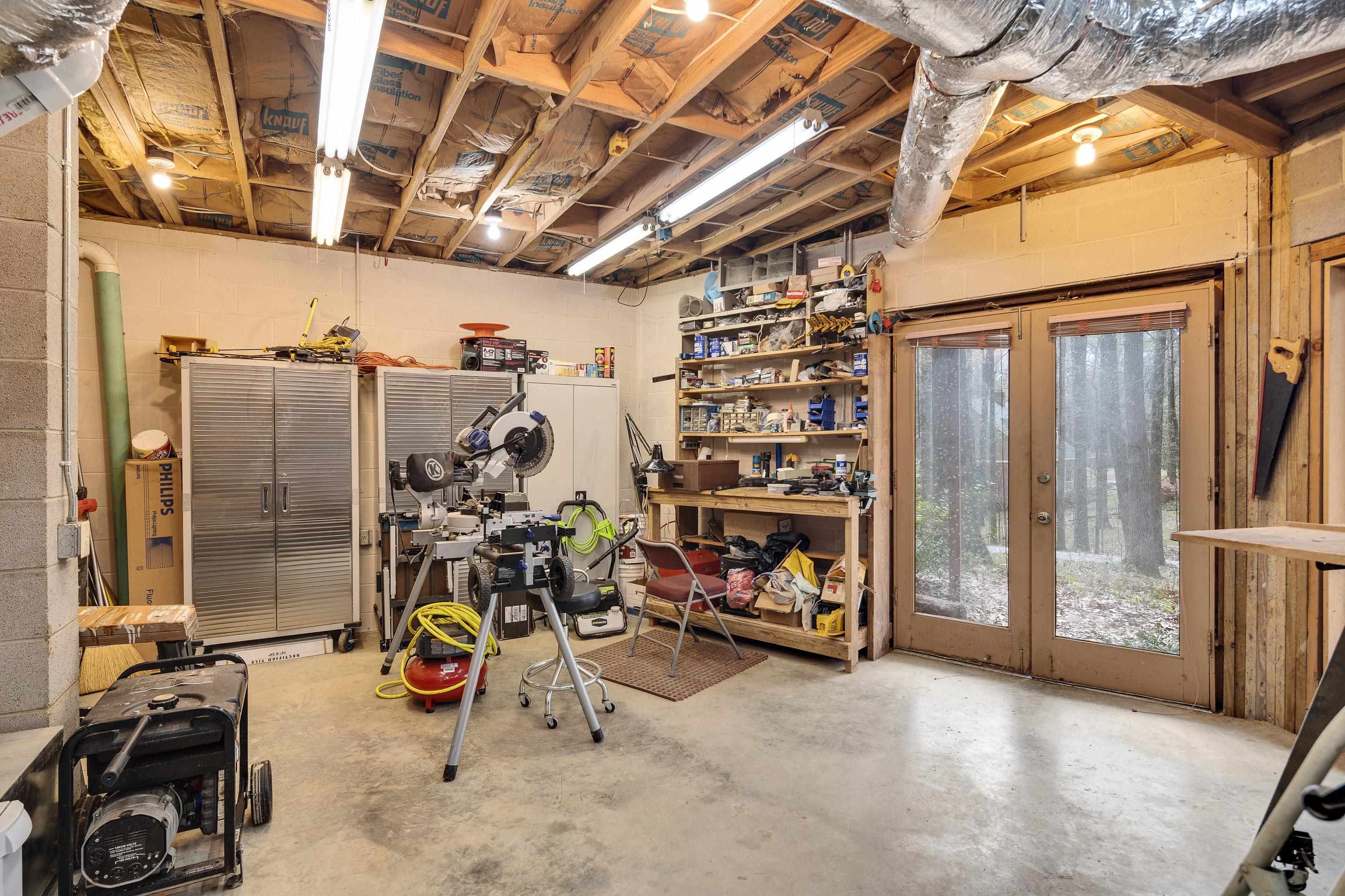 8580 GRAND OAKS CV