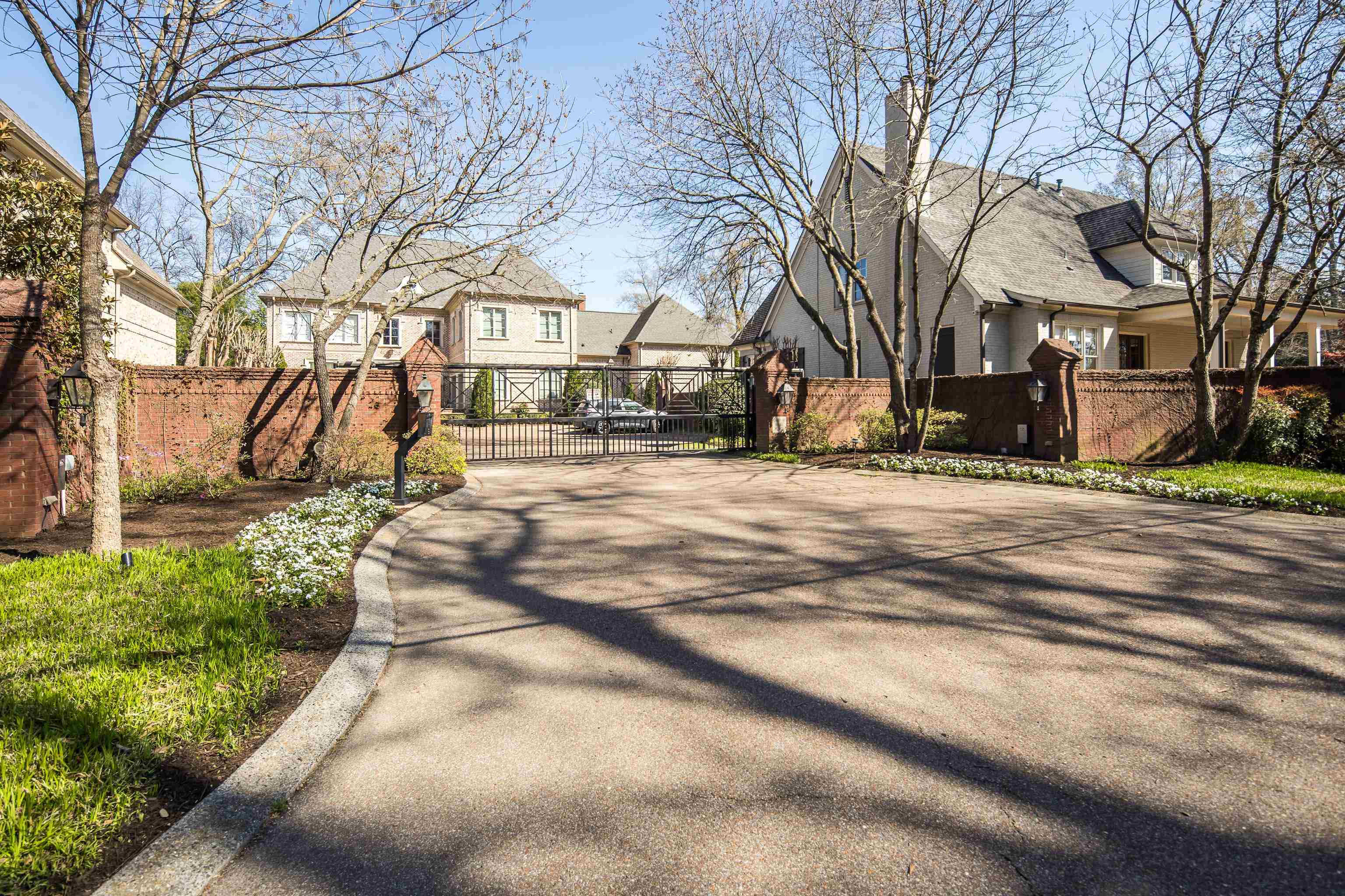 439 CHERRY HALL PL
