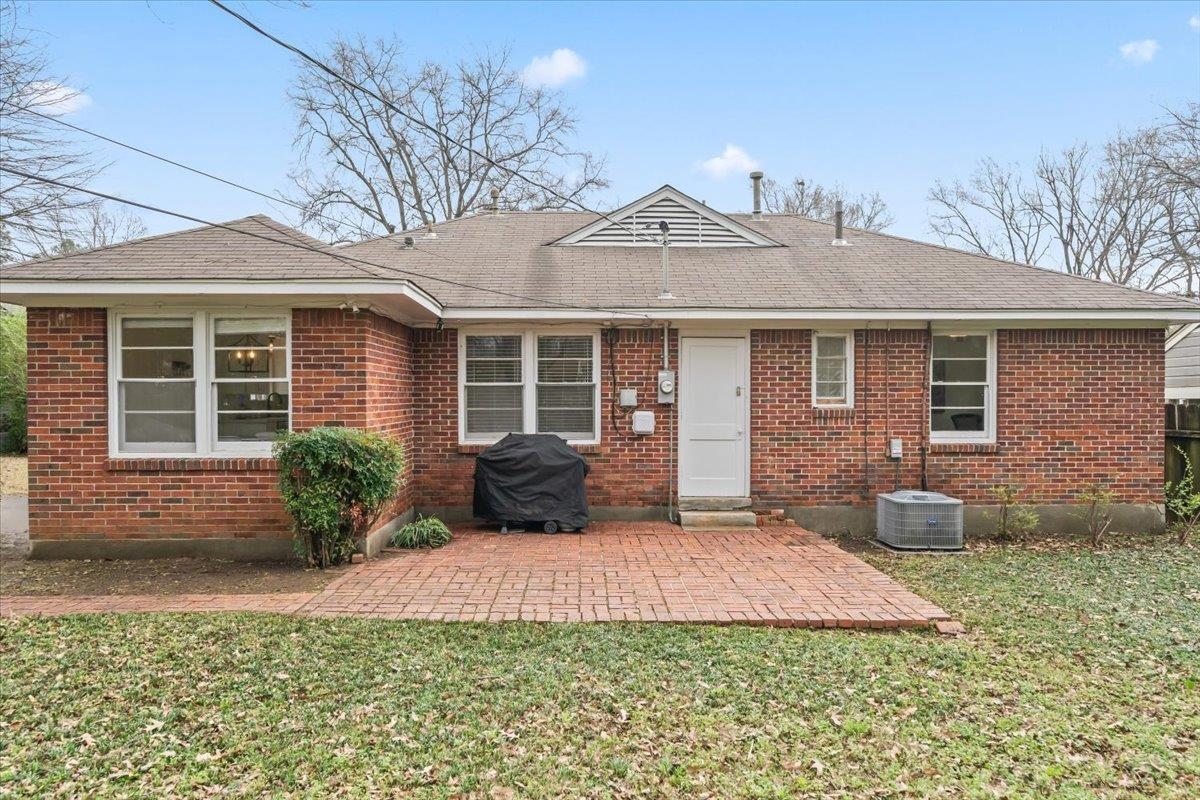 1405 VERA CRUZ ST