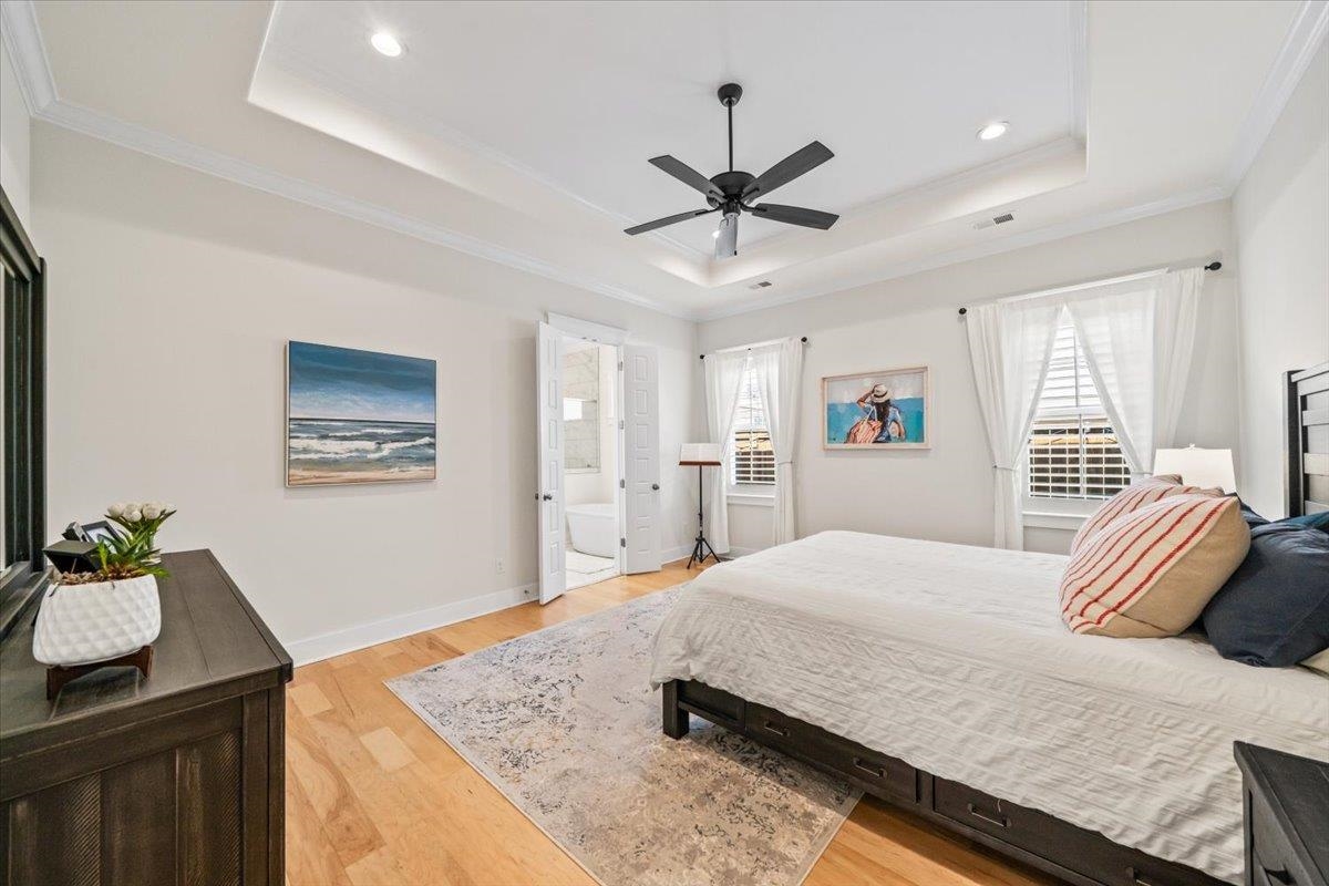 421 CATAWBA VALLEY DR