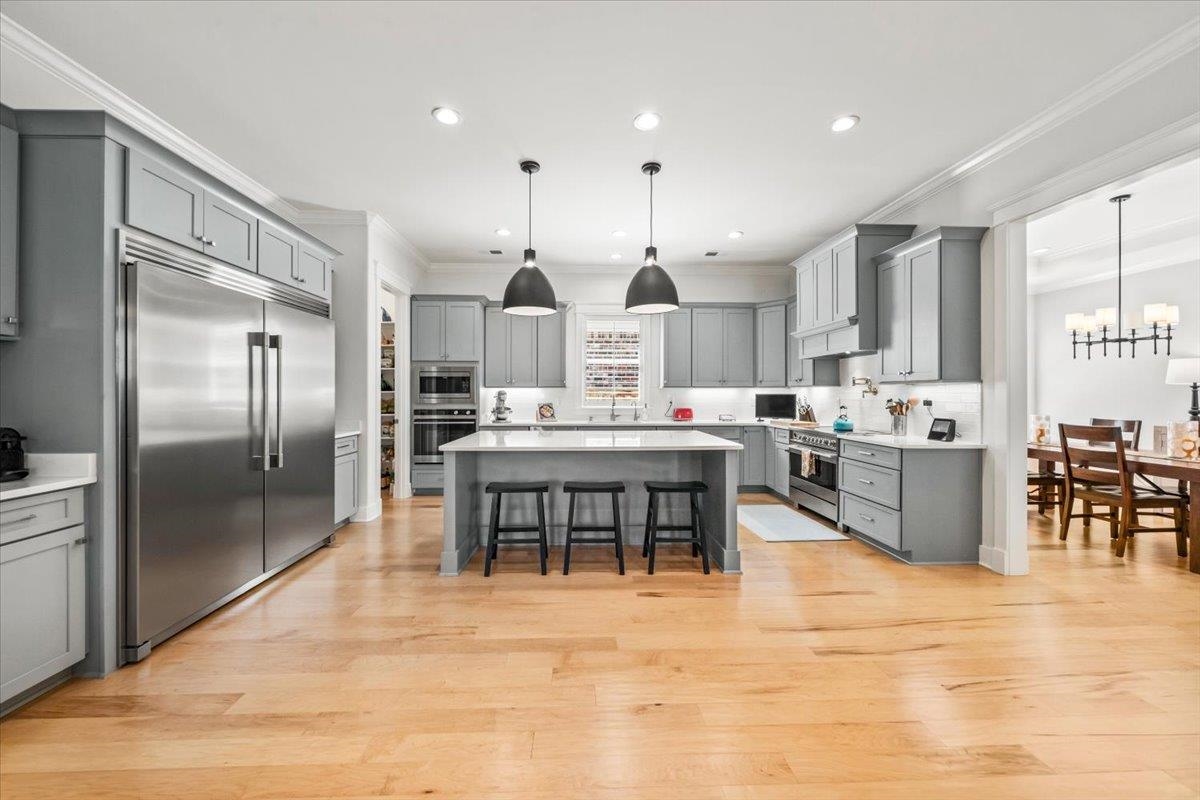 421 CATAWBA VALLEY DR