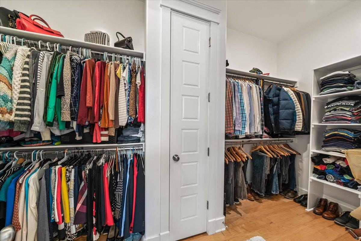 421 CATAWBA VALLEY DR