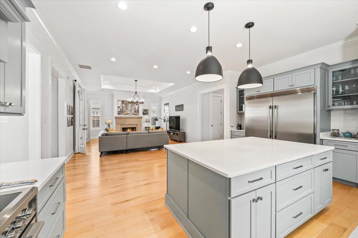 421 CATAWBA VALLEY DR