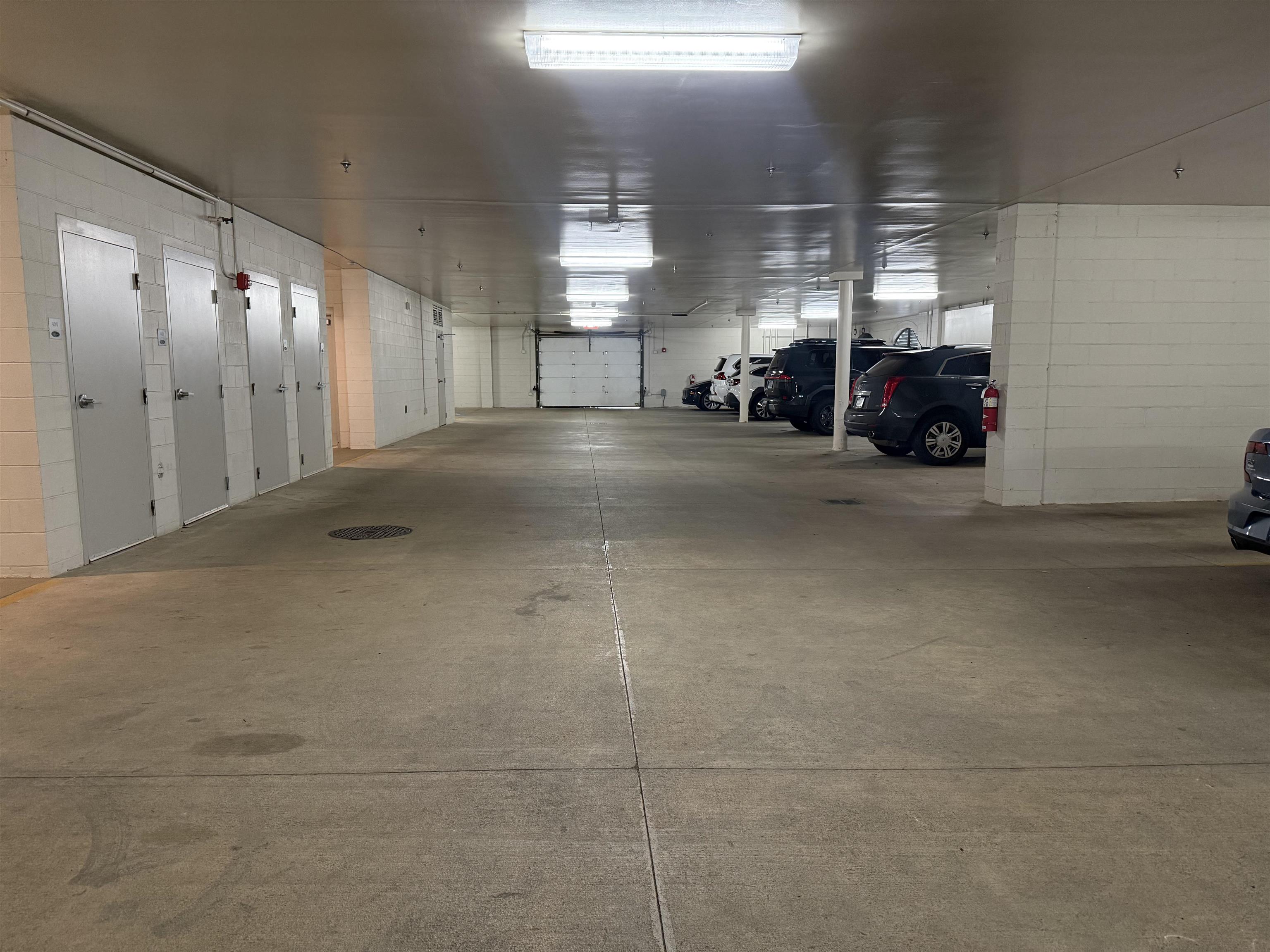 5194 LEXINGTON CLUB CV Unit: 401-402