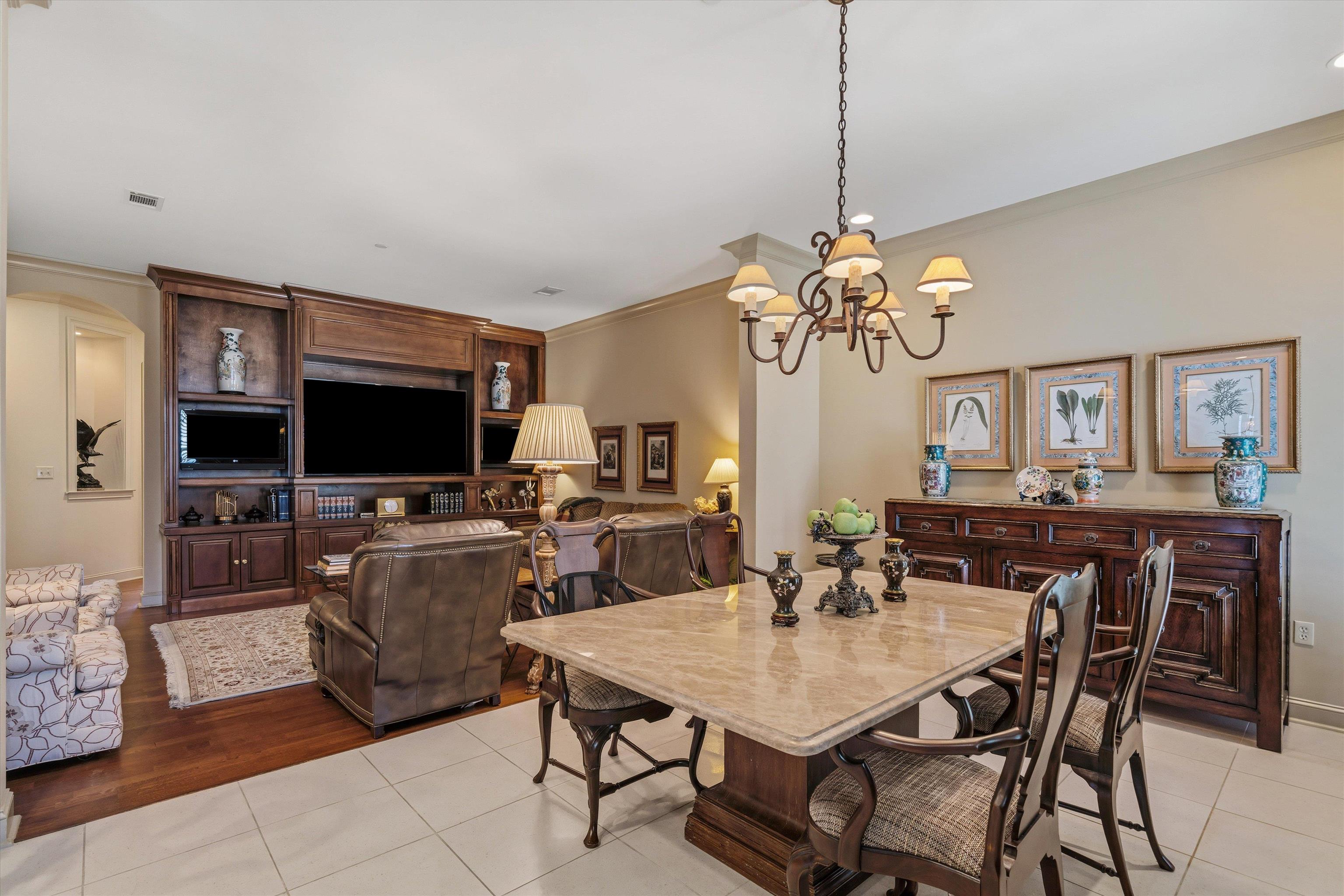 5194 LEXINGTON CLUB CV Unit: 401-402