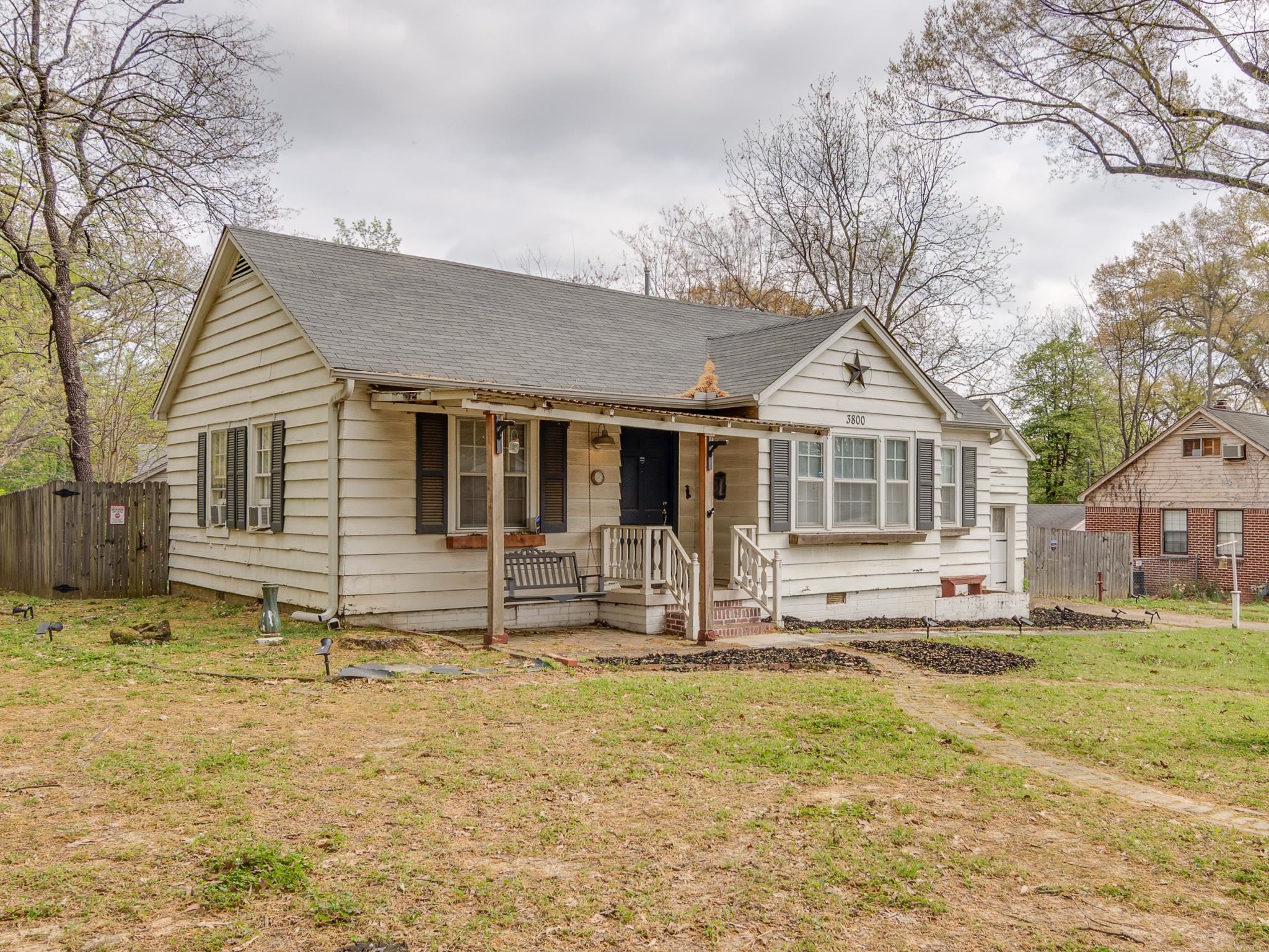 3800 ALLANDALE DR