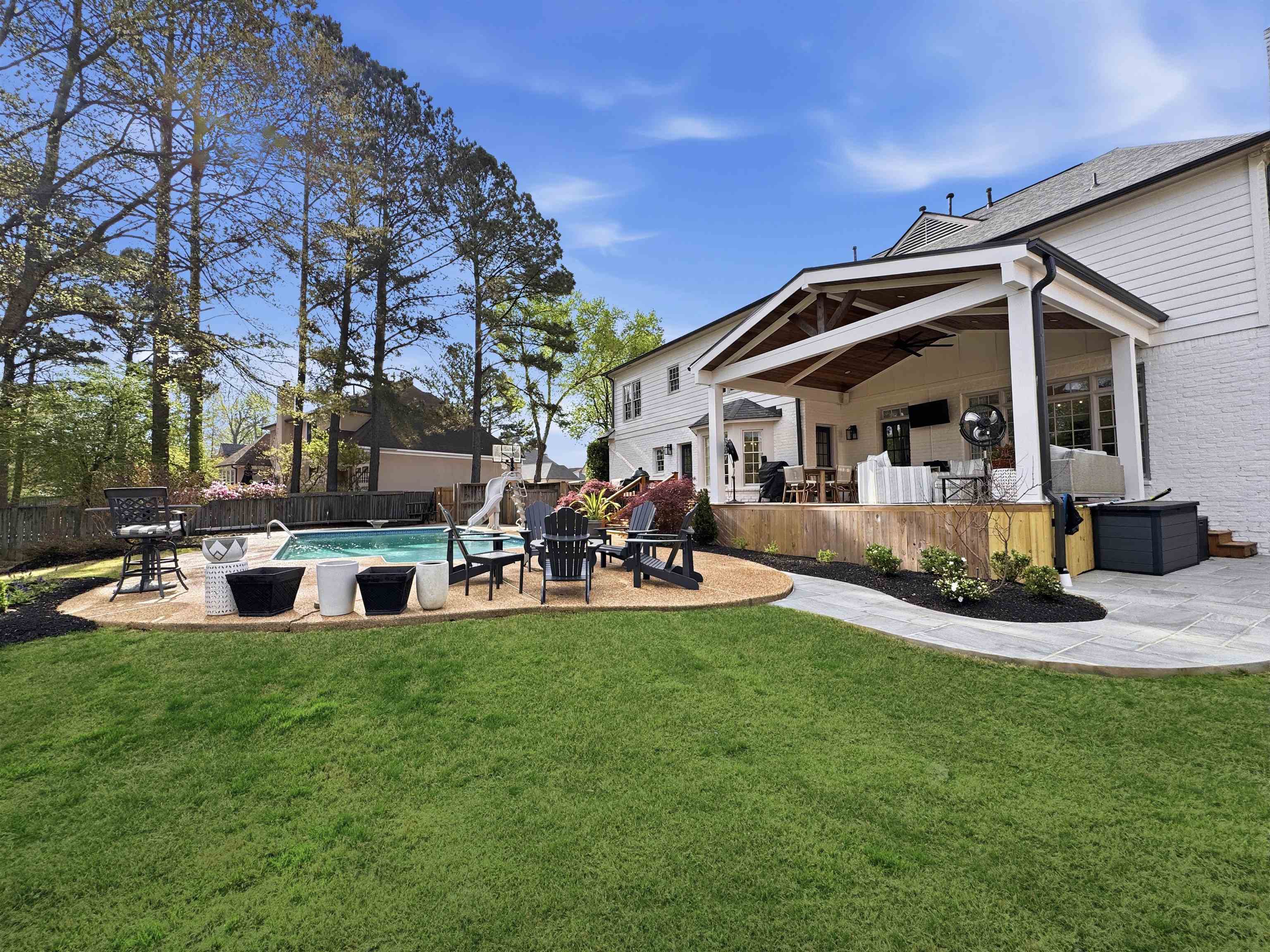 8622 BEAVERWOOD DR