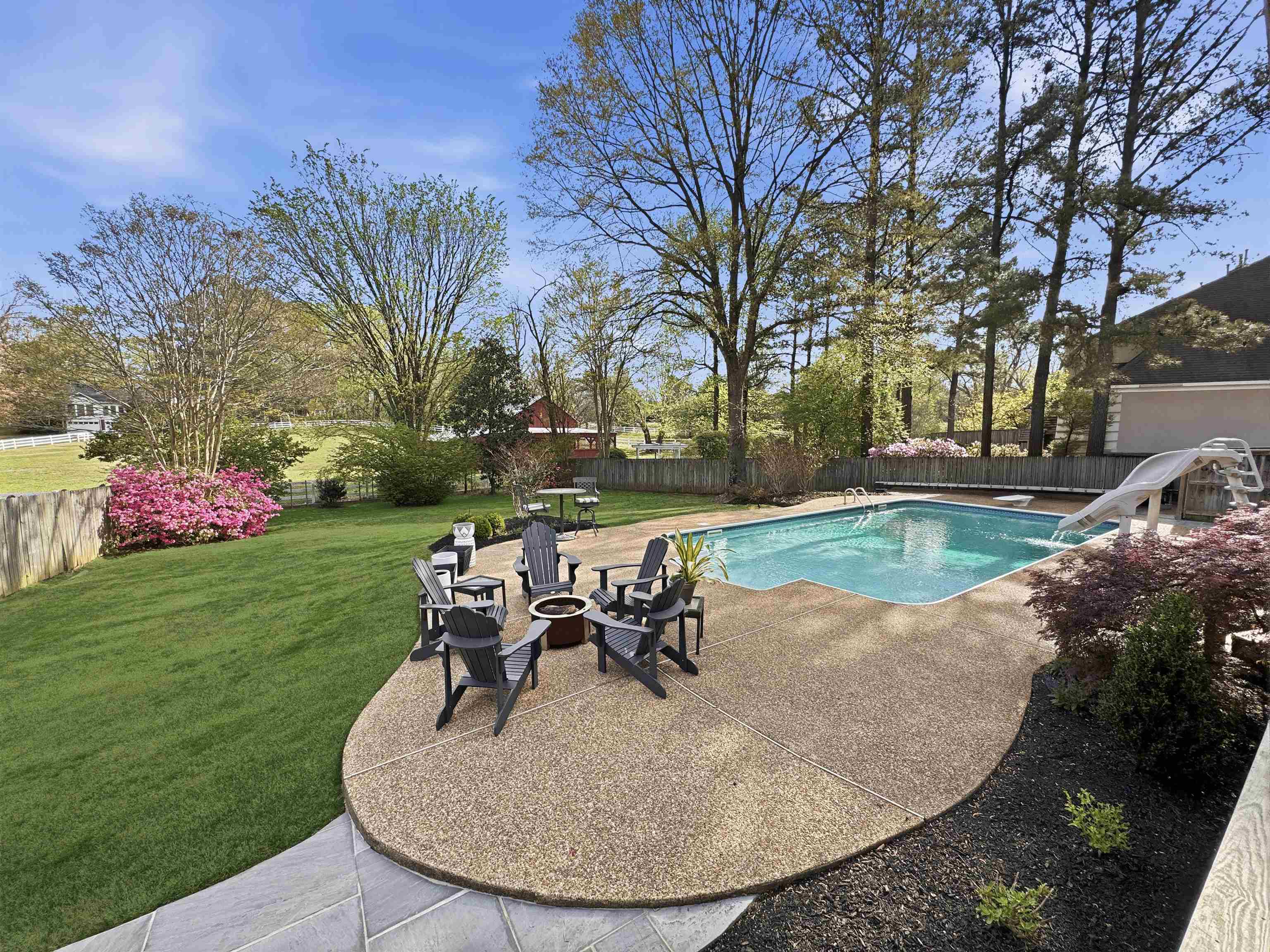 8622 BEAVERWOOD DR