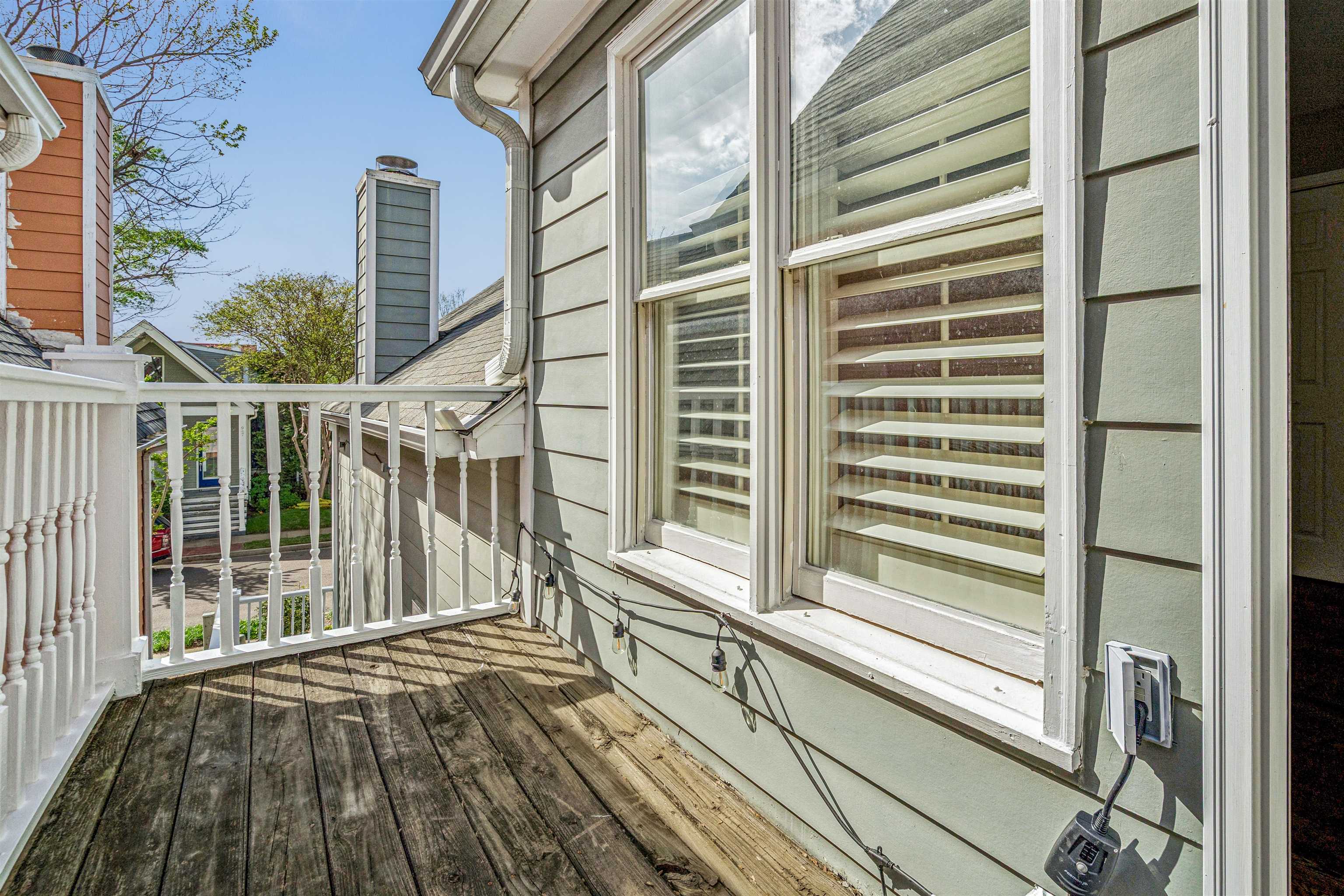 942 HARBOR BEND RD